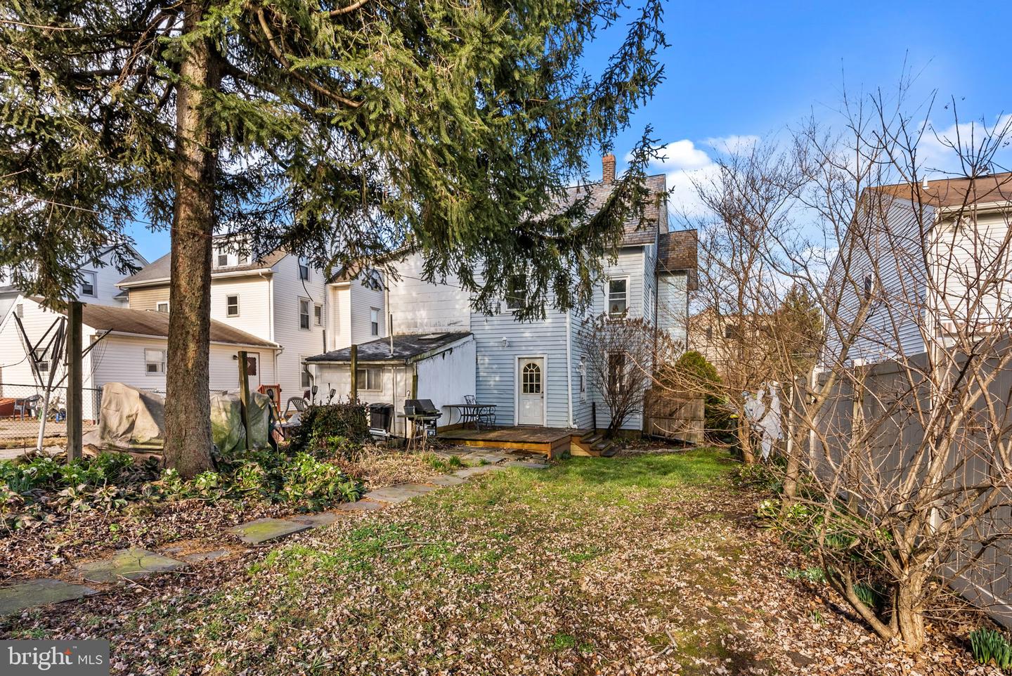 23 Cherry St