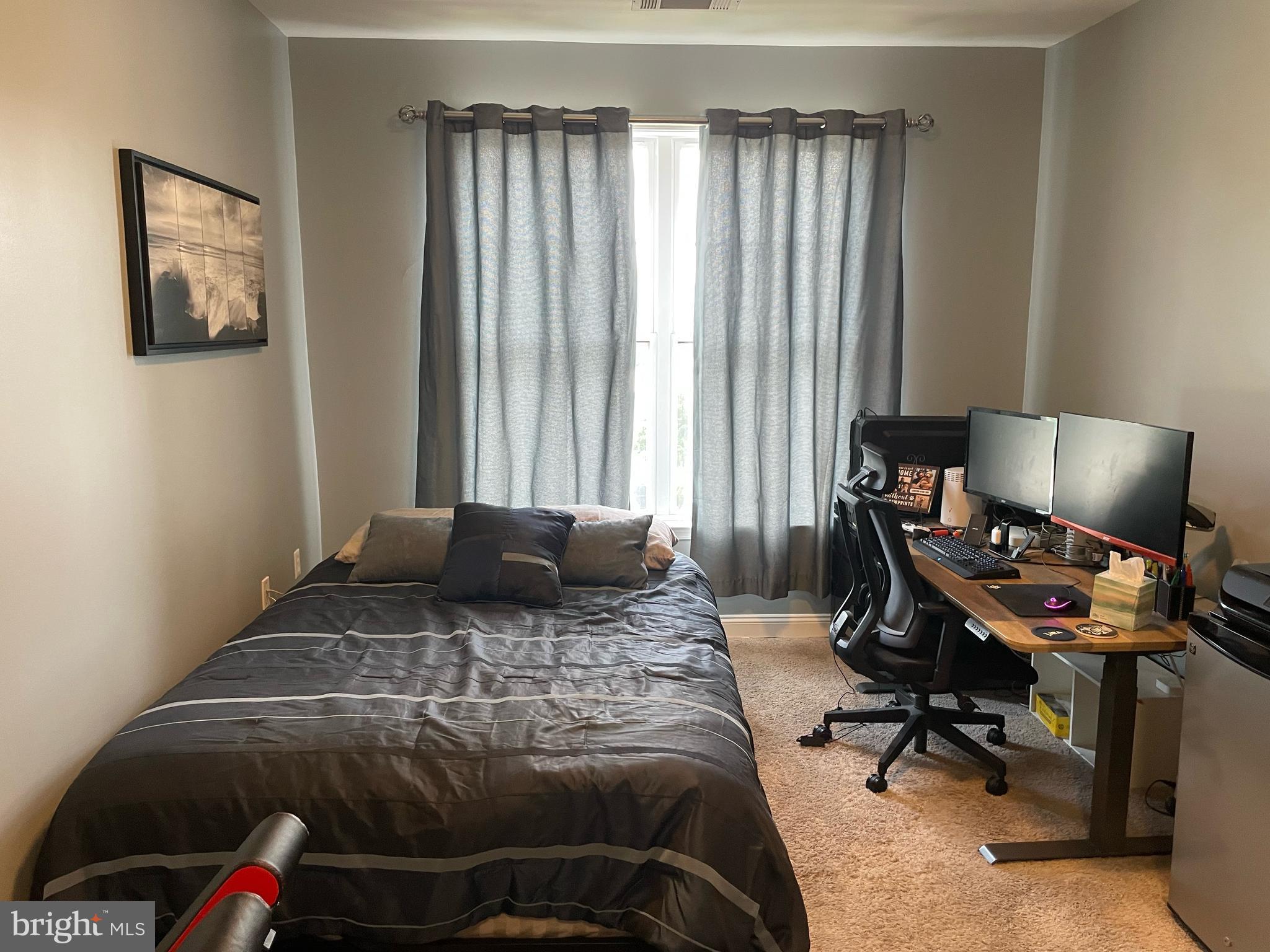 300 ELM STREET W 2430