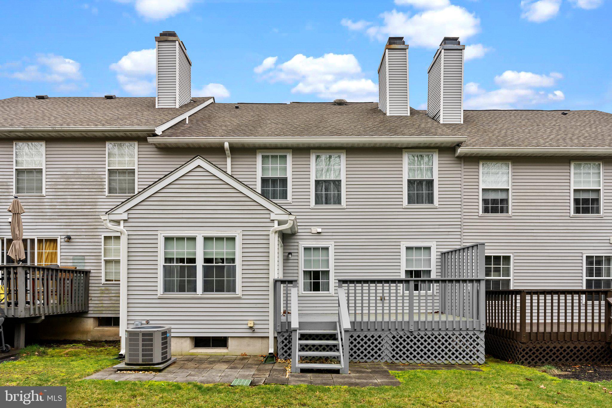 235 Polo Dr