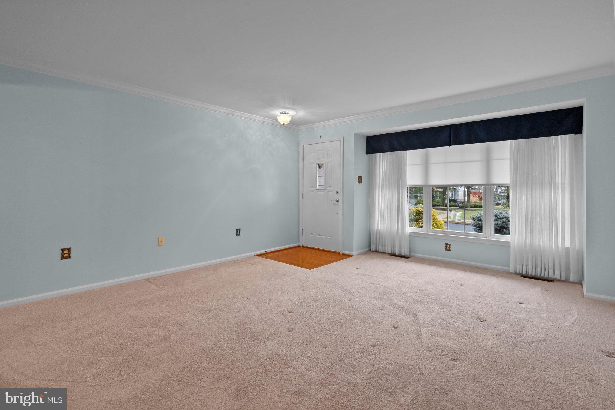 235 Polo Dr