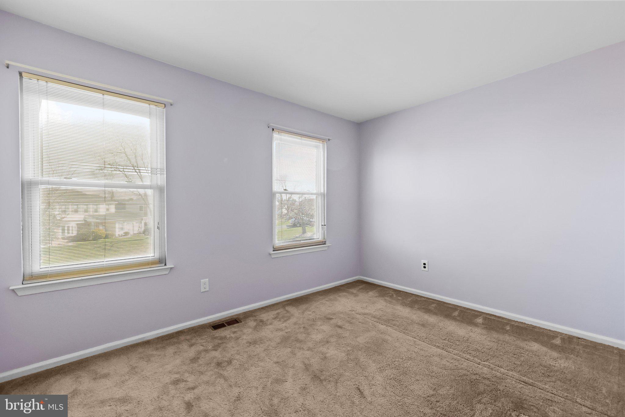 4 Danbridge Dr