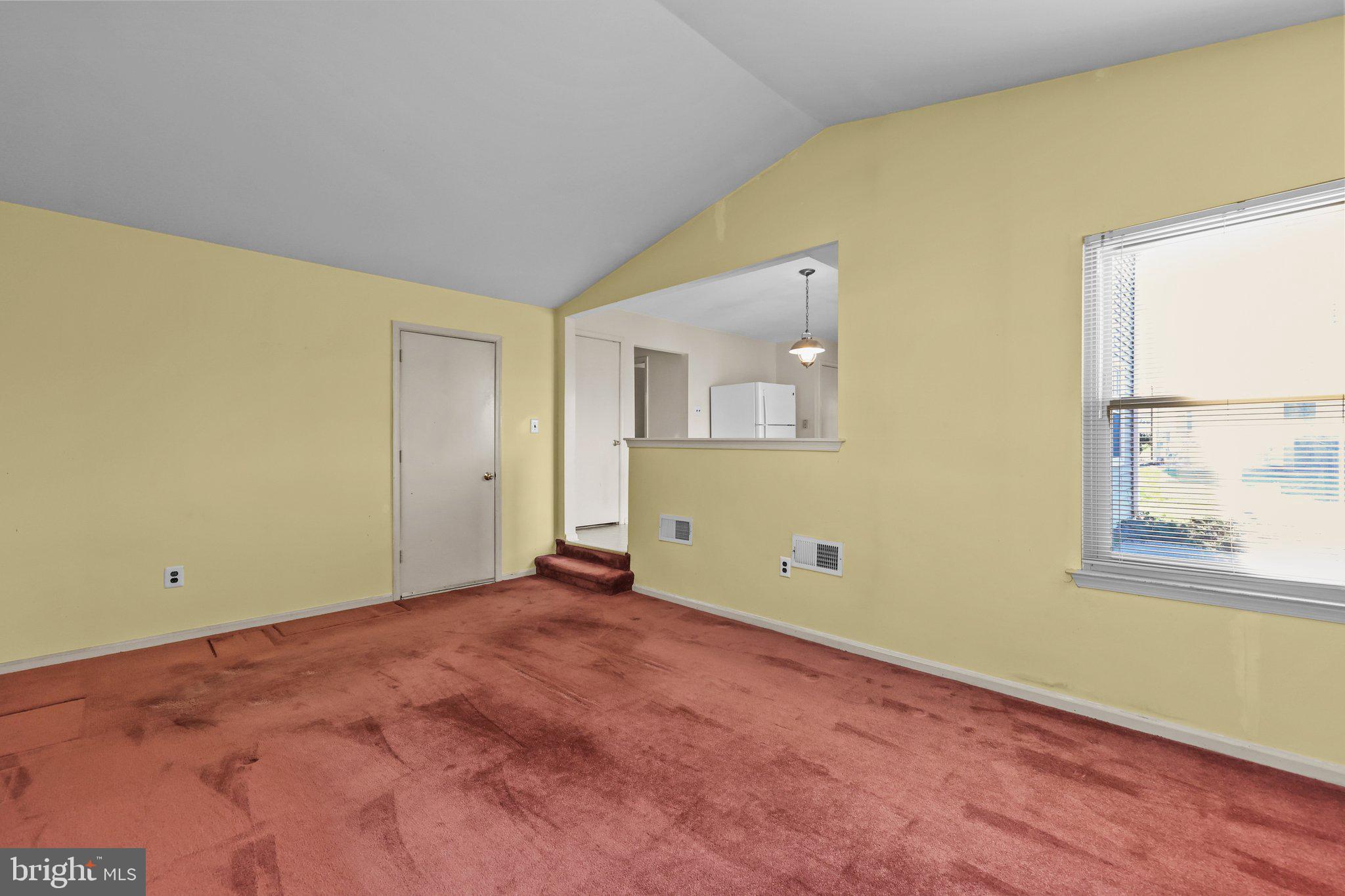 4 Danbridge Dr