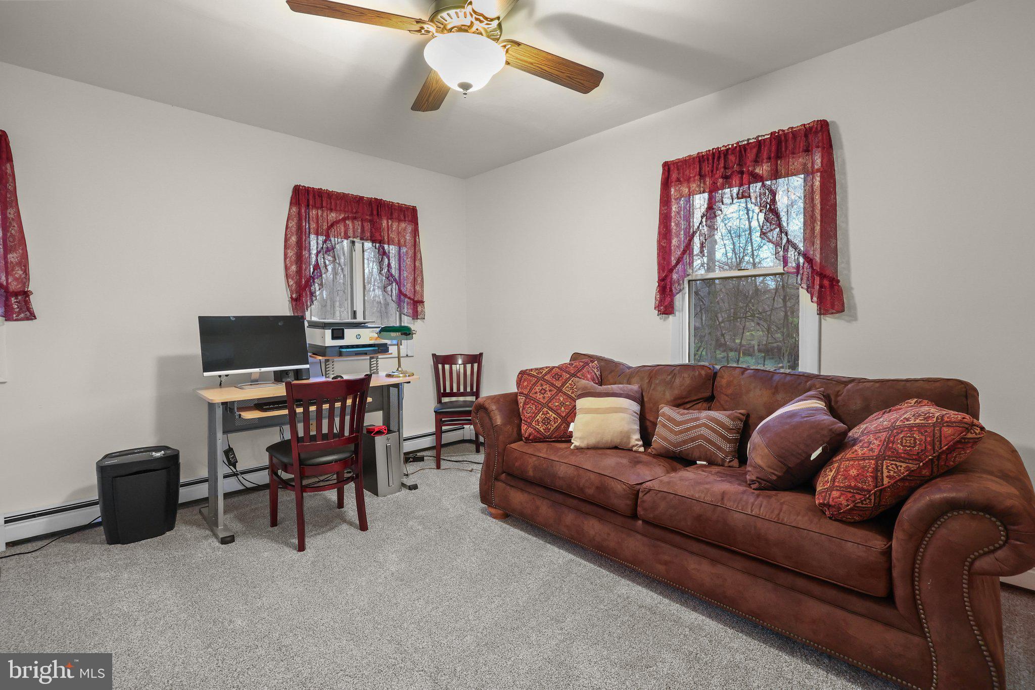 729 E Butler Pike
