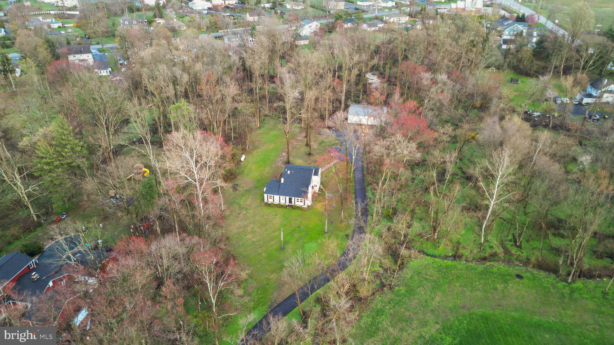 729 E Butler Pike