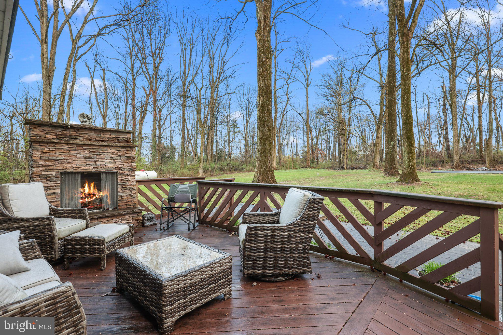 729 E Butler Pike