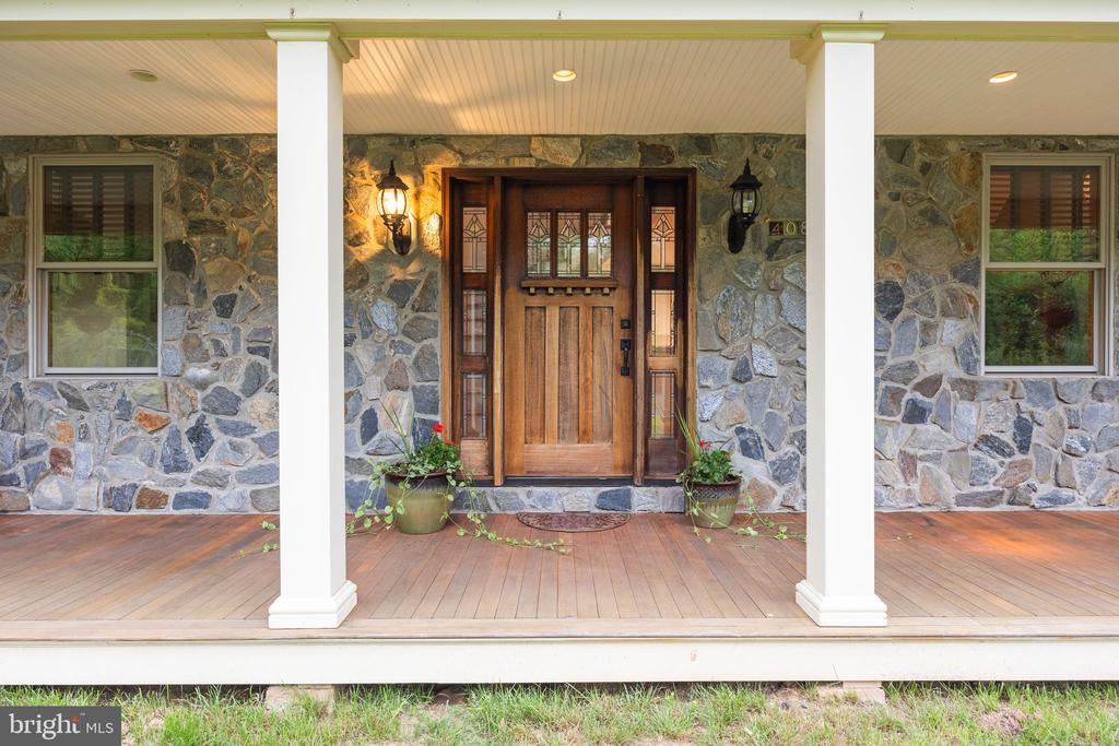 408 Hallowell Ave