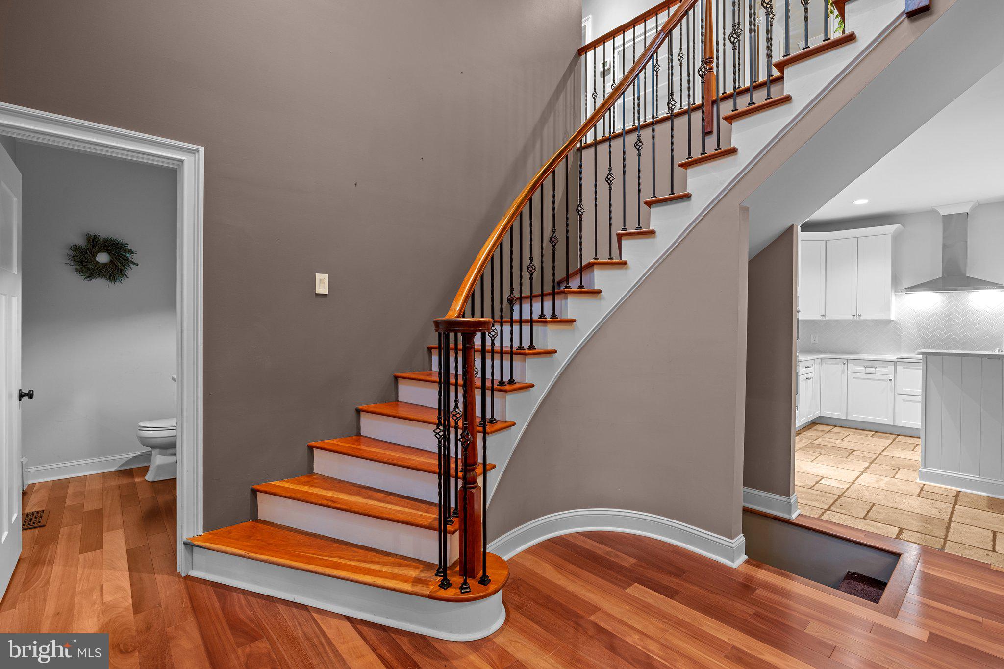 408 Hallowell Ave
