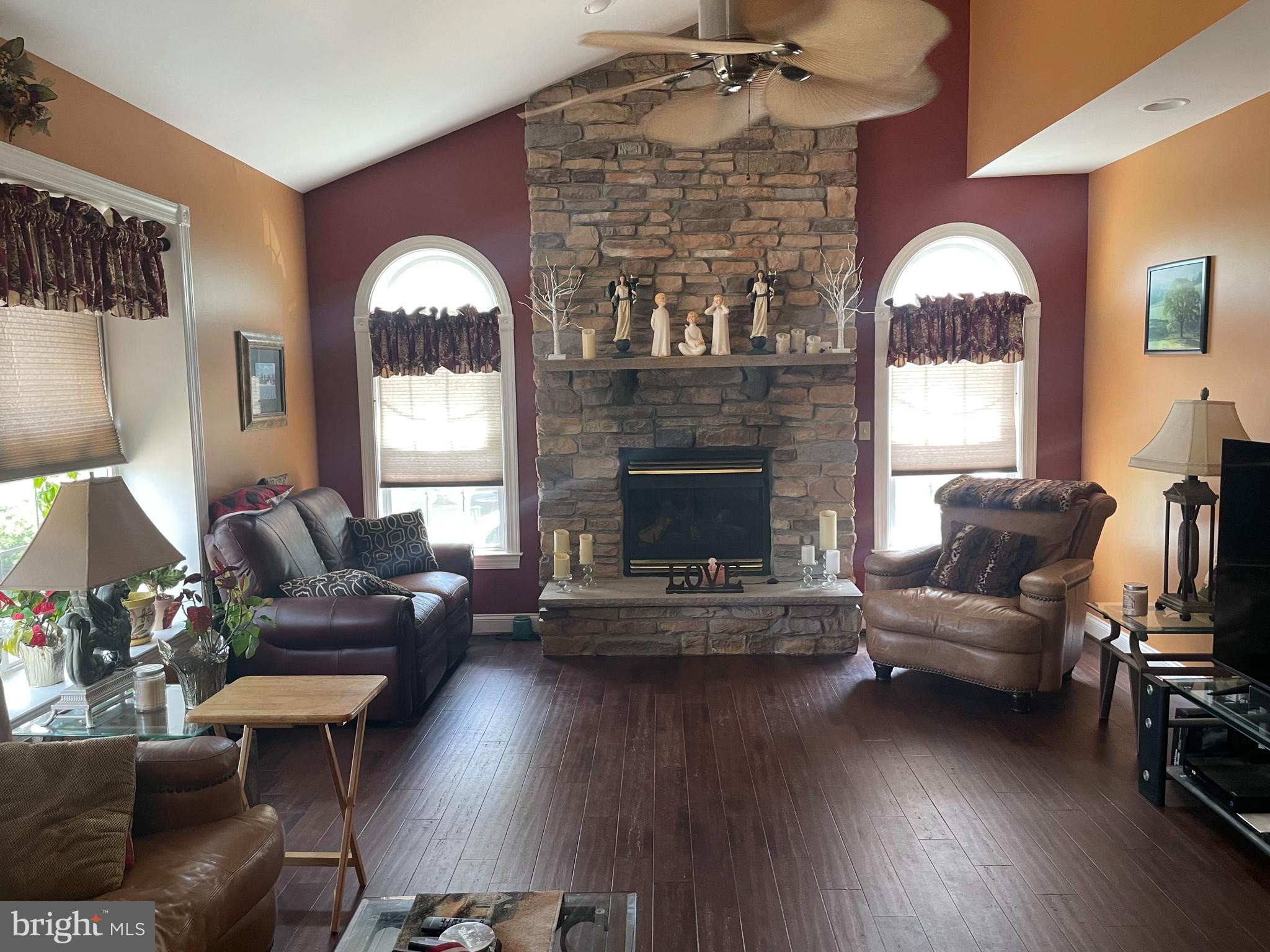 217 Clover Ln