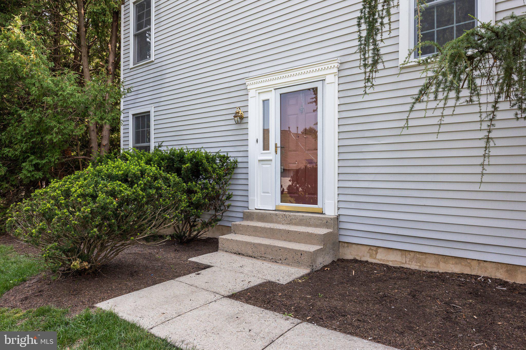 33 Cadwalader Ct