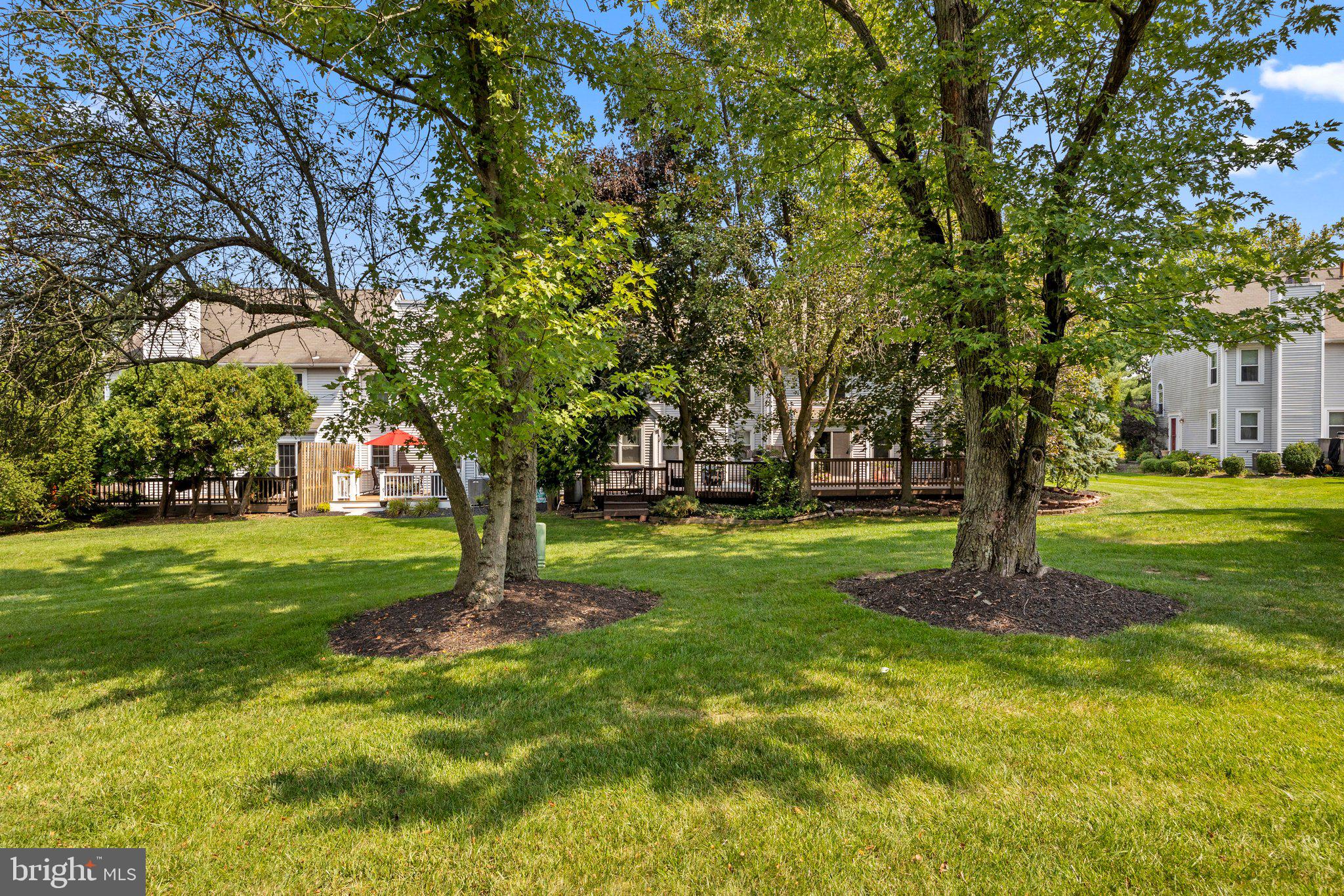 33 Cadwalader Ct