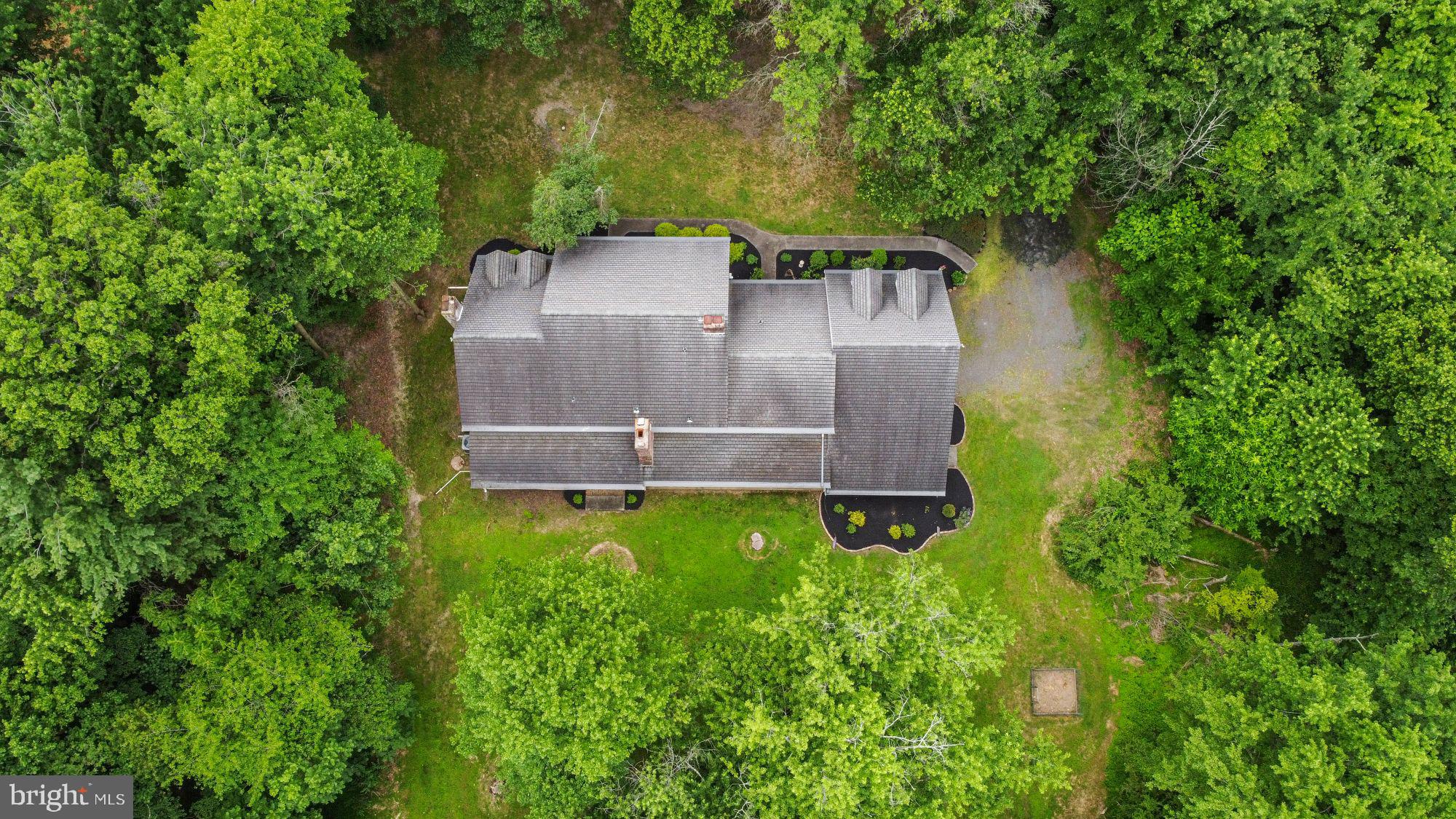 1230 Stongs Ln