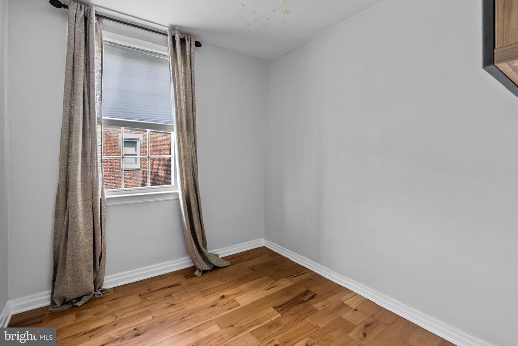 422 MADISON AVE