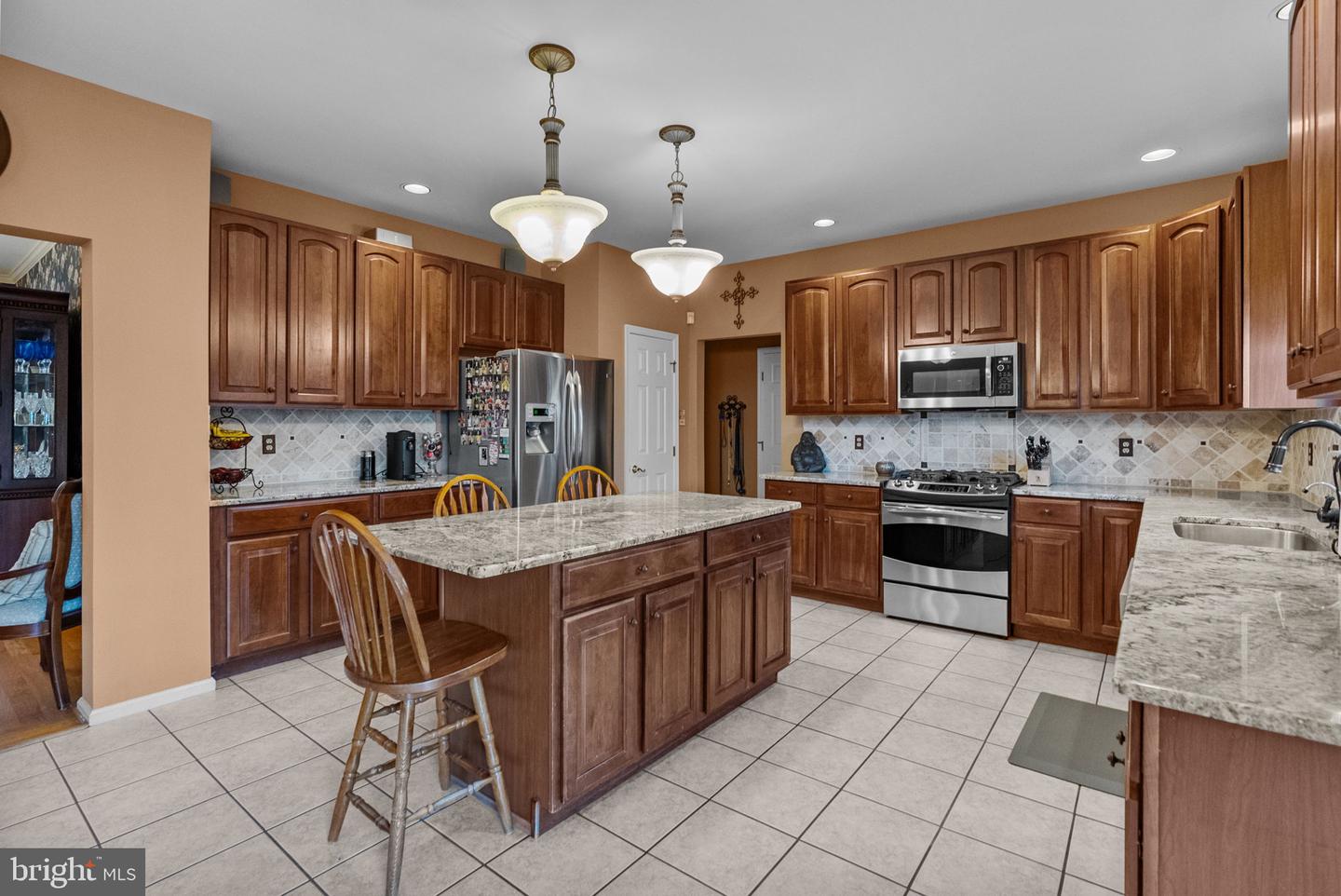 1382 Jasper Dr