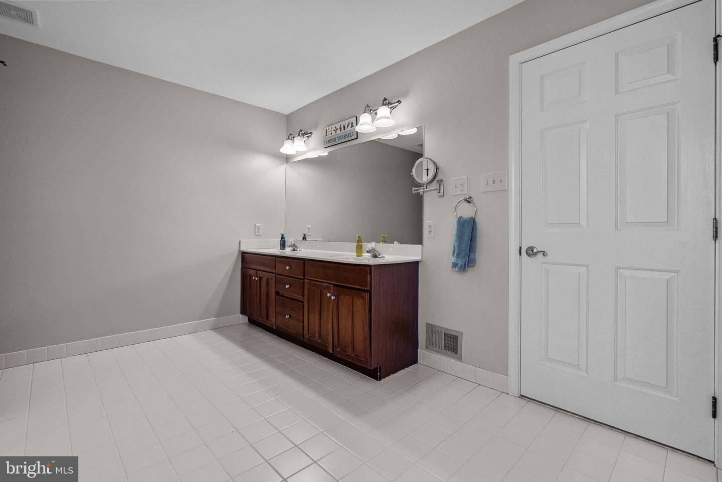 1382 Jasper Dr