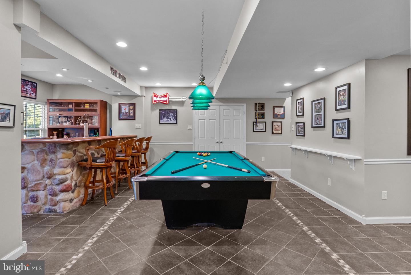 1382 Jasper Dr
