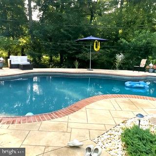 141 GREENWOOD DRIVE