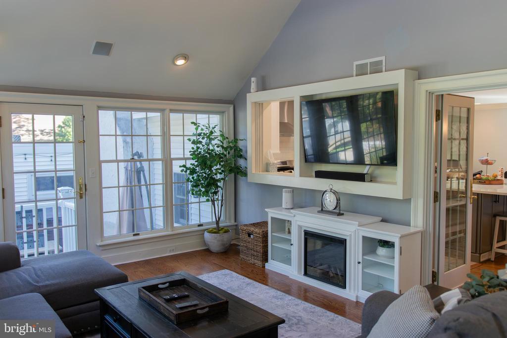 141 GREENWOOD DRIVE