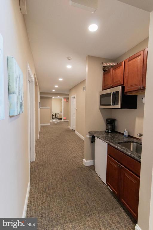 301 DAVISVILLE ROAD
