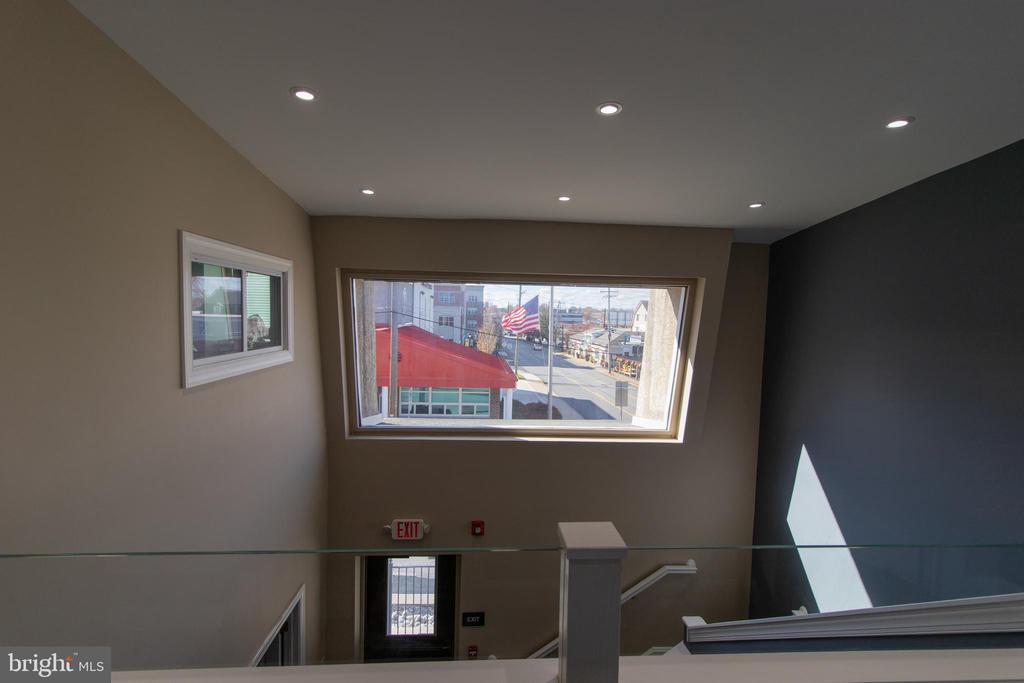 301 DAVISVILLE ROAD