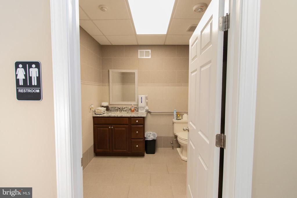 301 DAVISVILLE ROAD