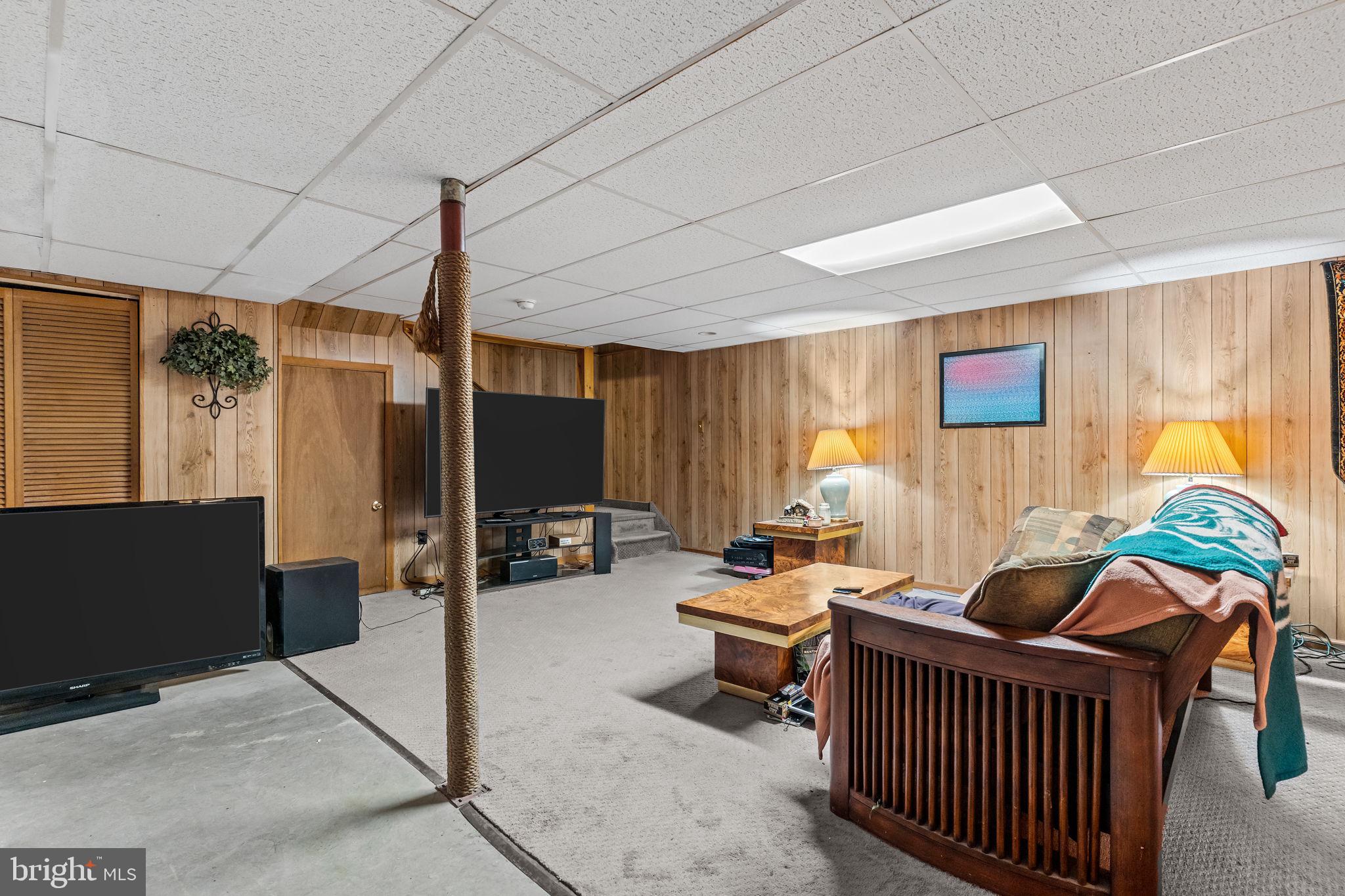 217 WINCHESTER DRIVE