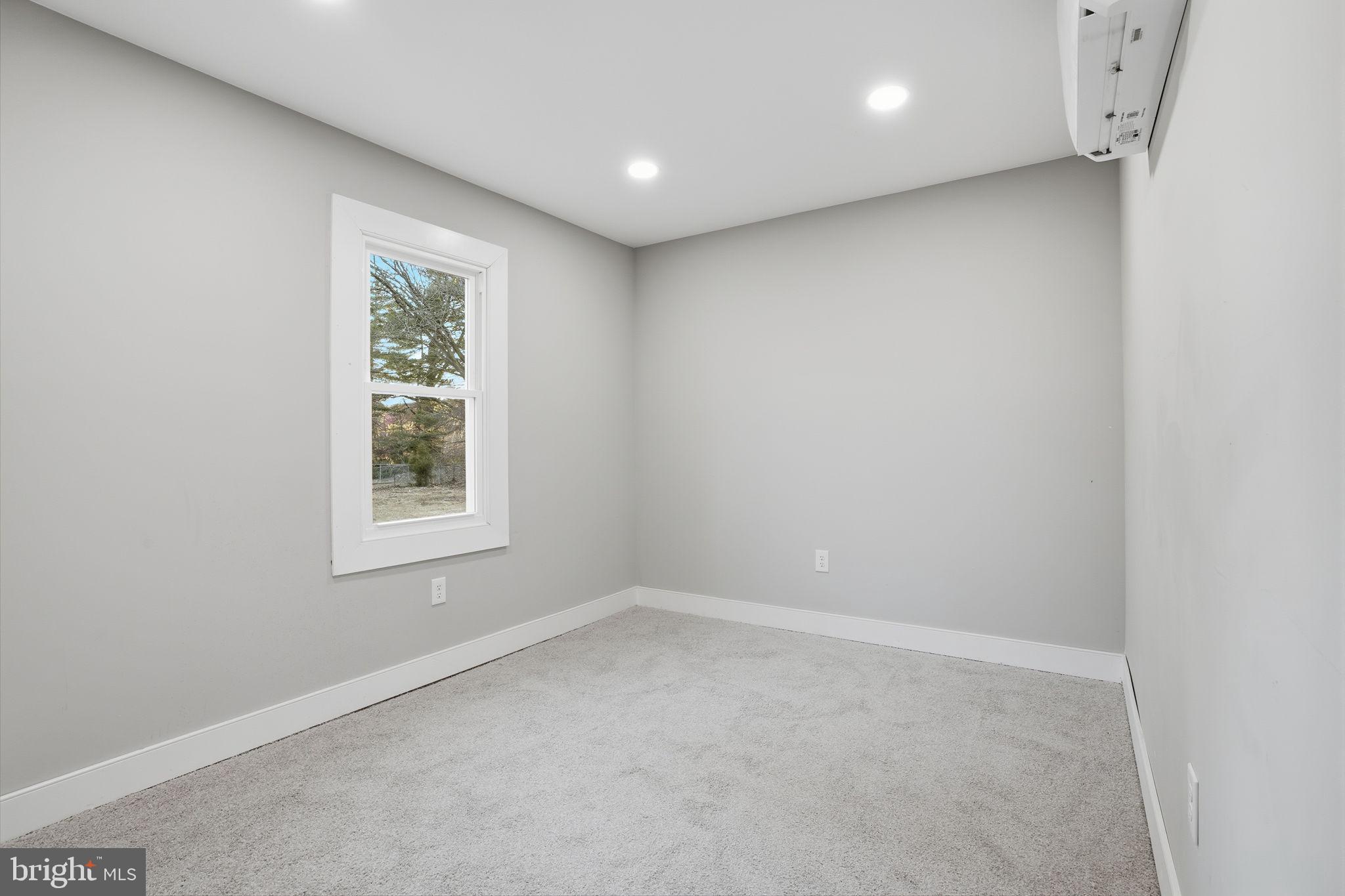 414 HALLOWELL AVENUE