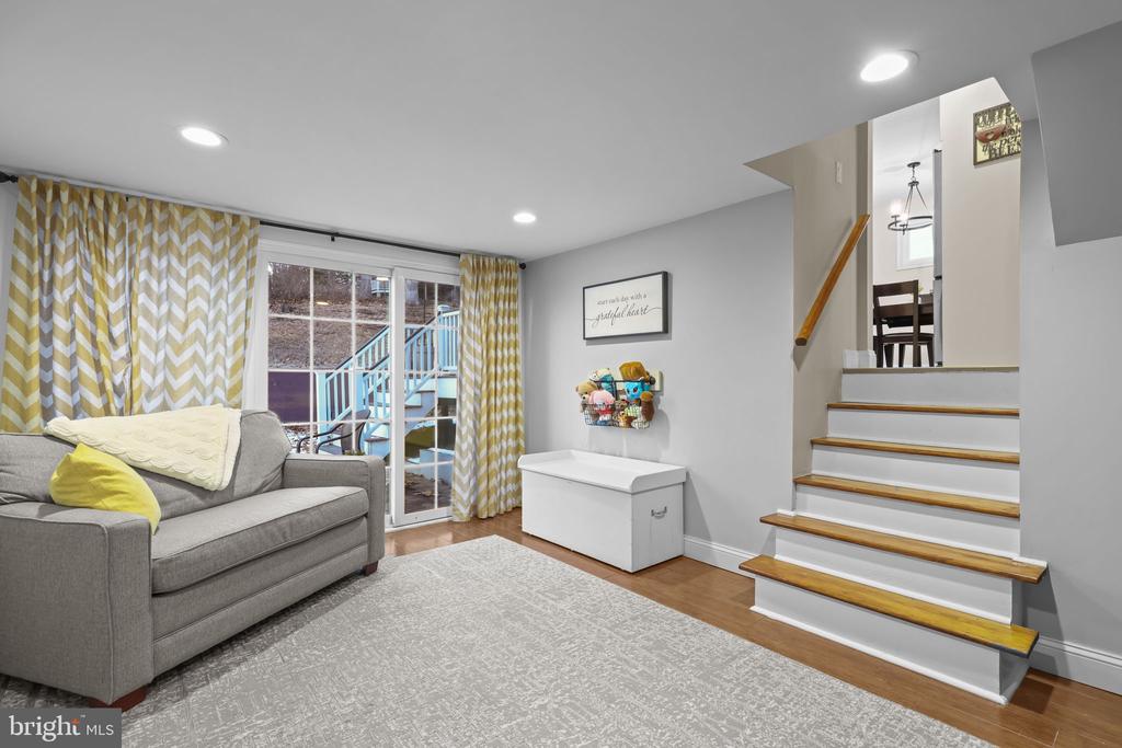 1362 PARTRIDGE ROAD