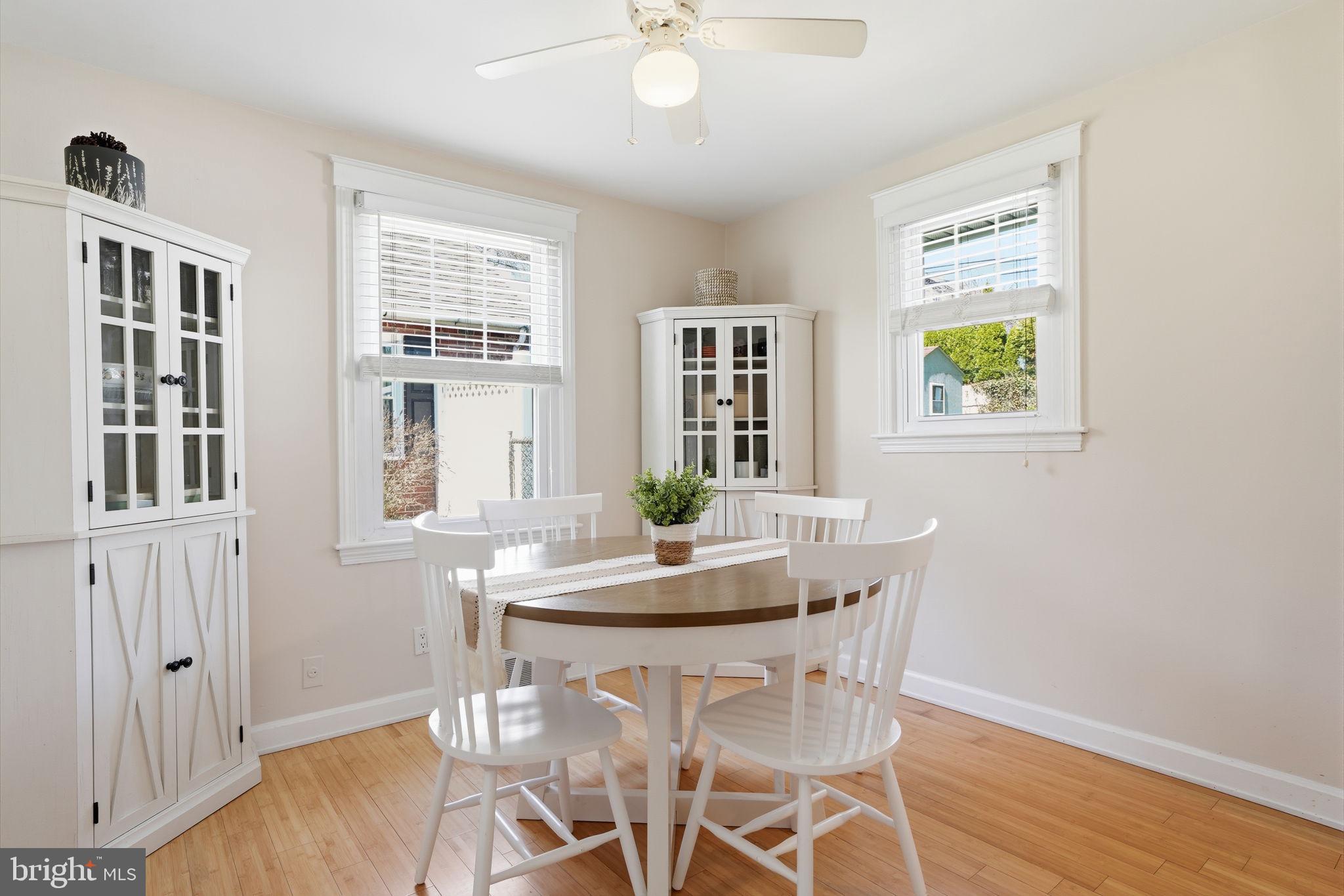 2057 PARKDALE AVENUE