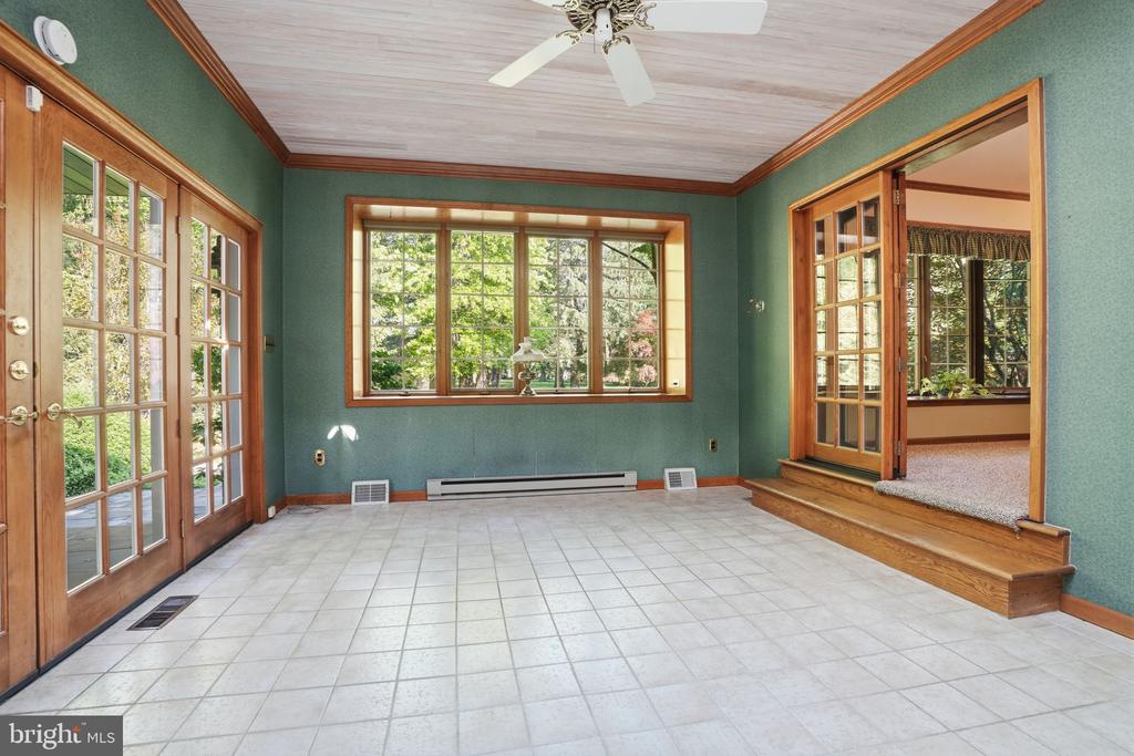 1162 LIMEKILN PIKE