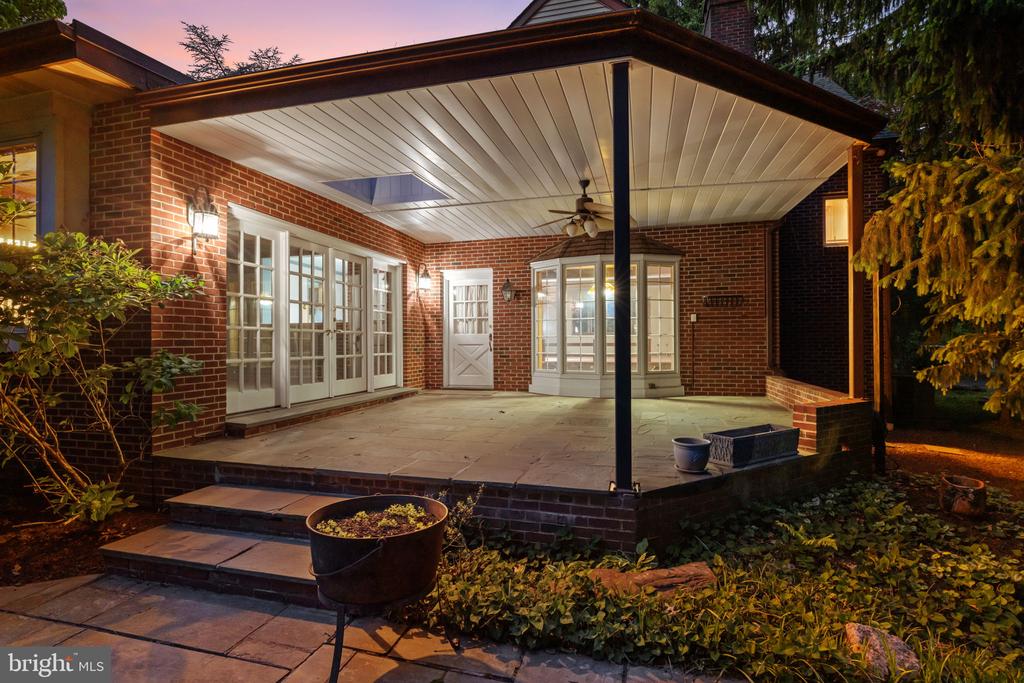 1162 LIMEKILN PIKE