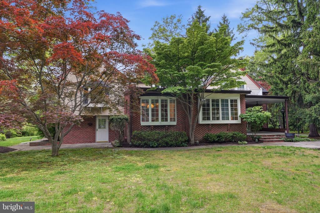 1162 LIMEKILN PIKE