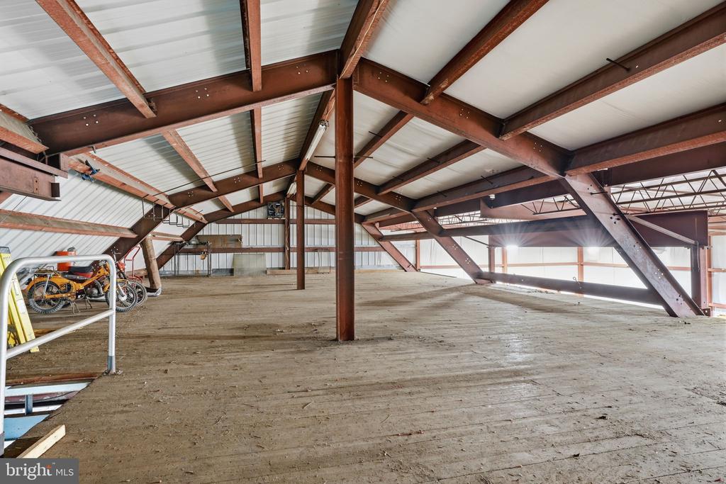 1162 LIMEKILN PIKE