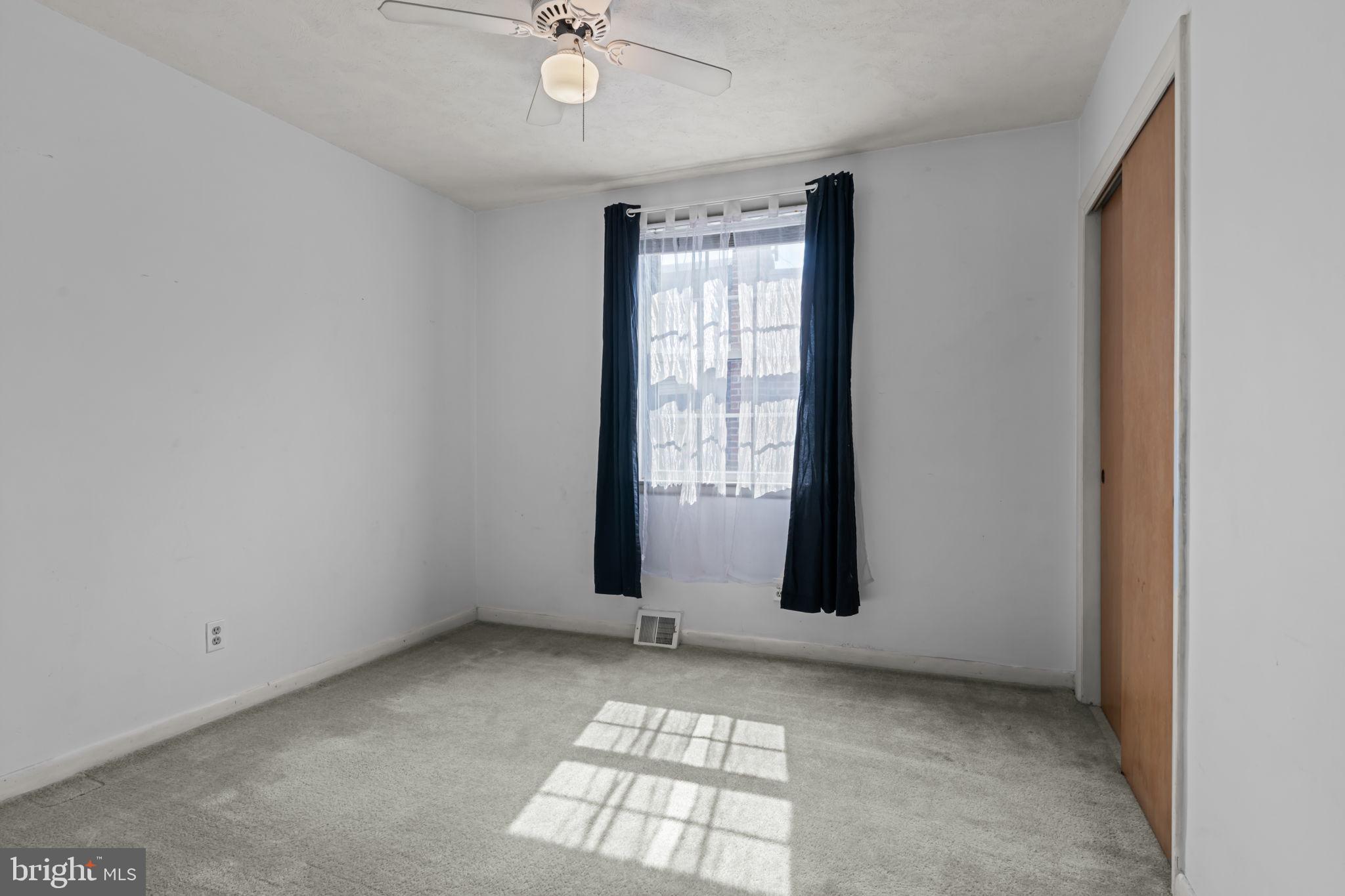 1218 Napfle Ave