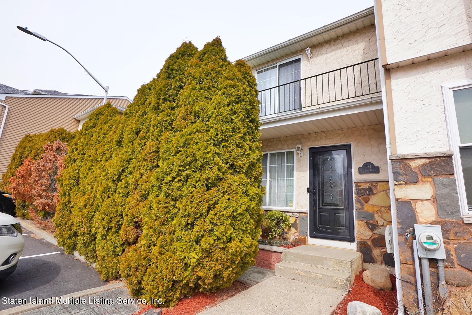 171 Skyline Drive