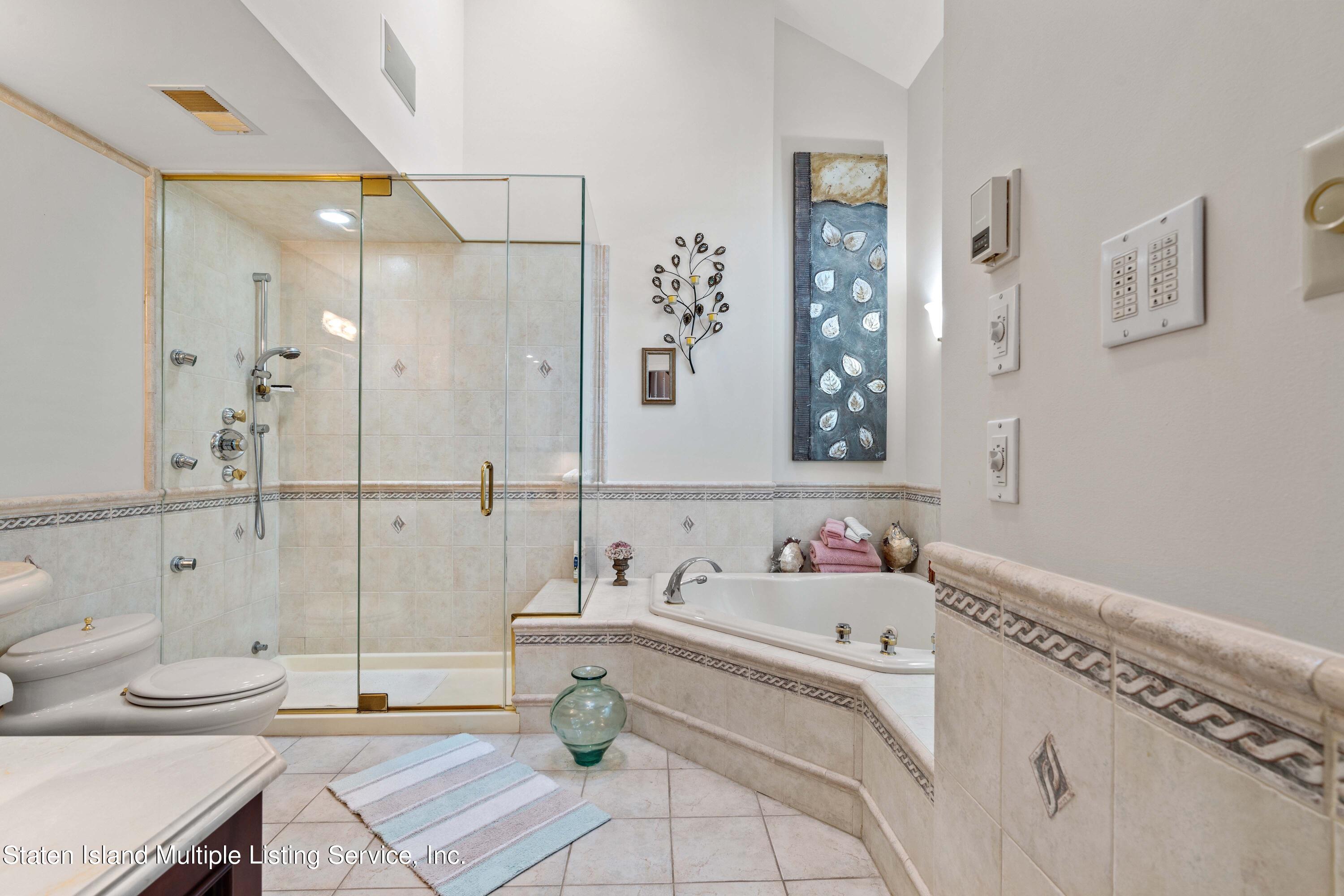 106 Overlook Avenue