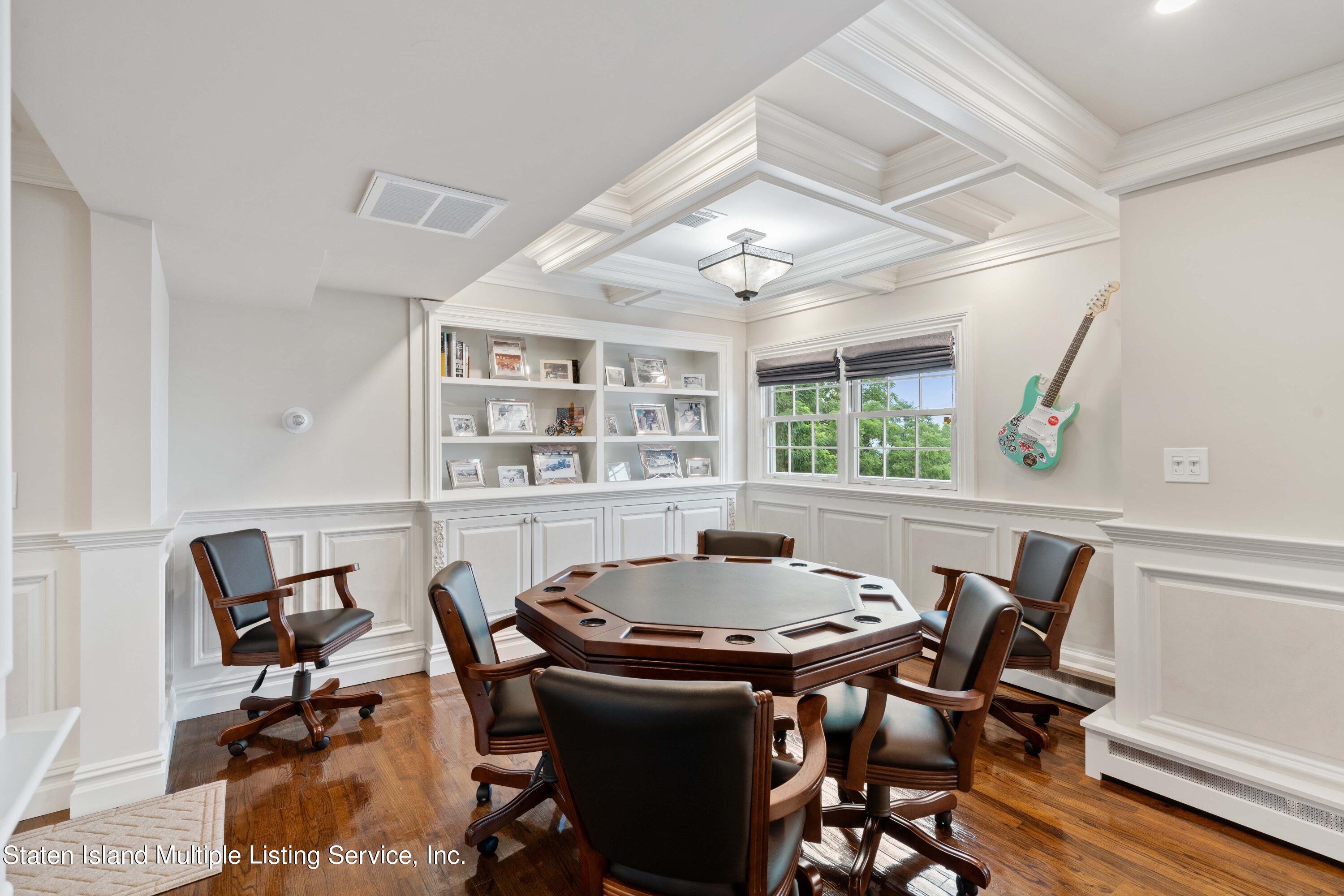 106 Overlook Avenue