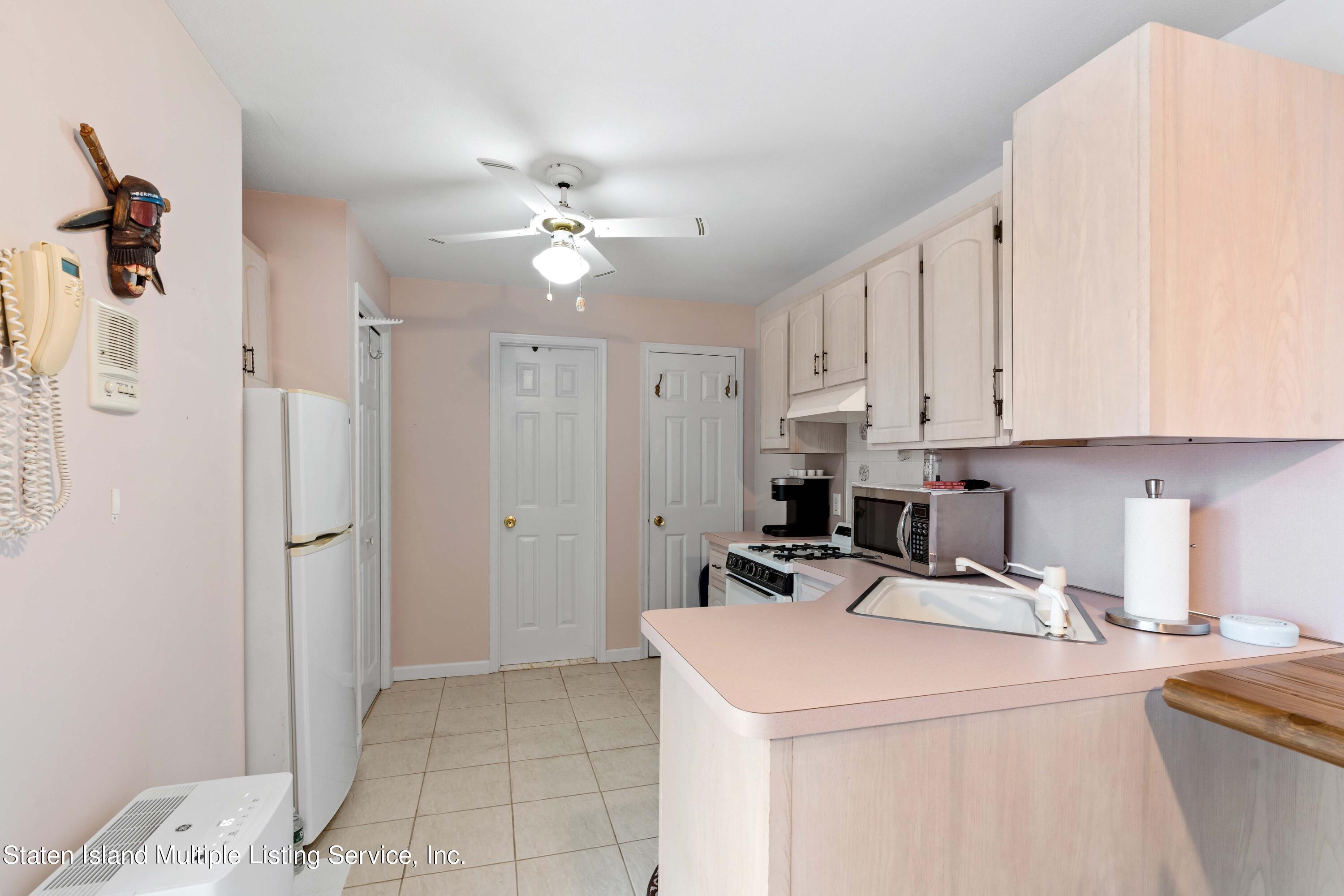 106 Overlook Avenue
