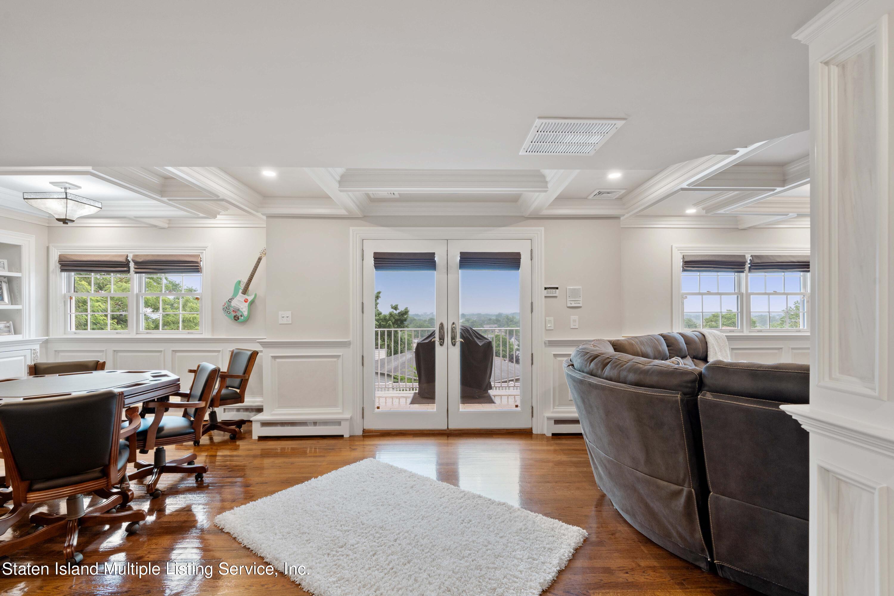 106 Overlook Avenue