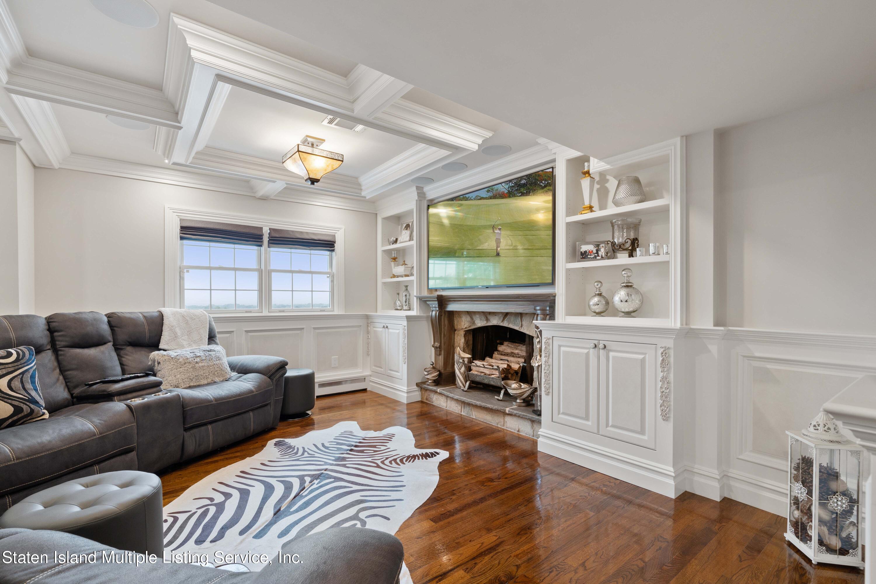 106 Overlook Avenue