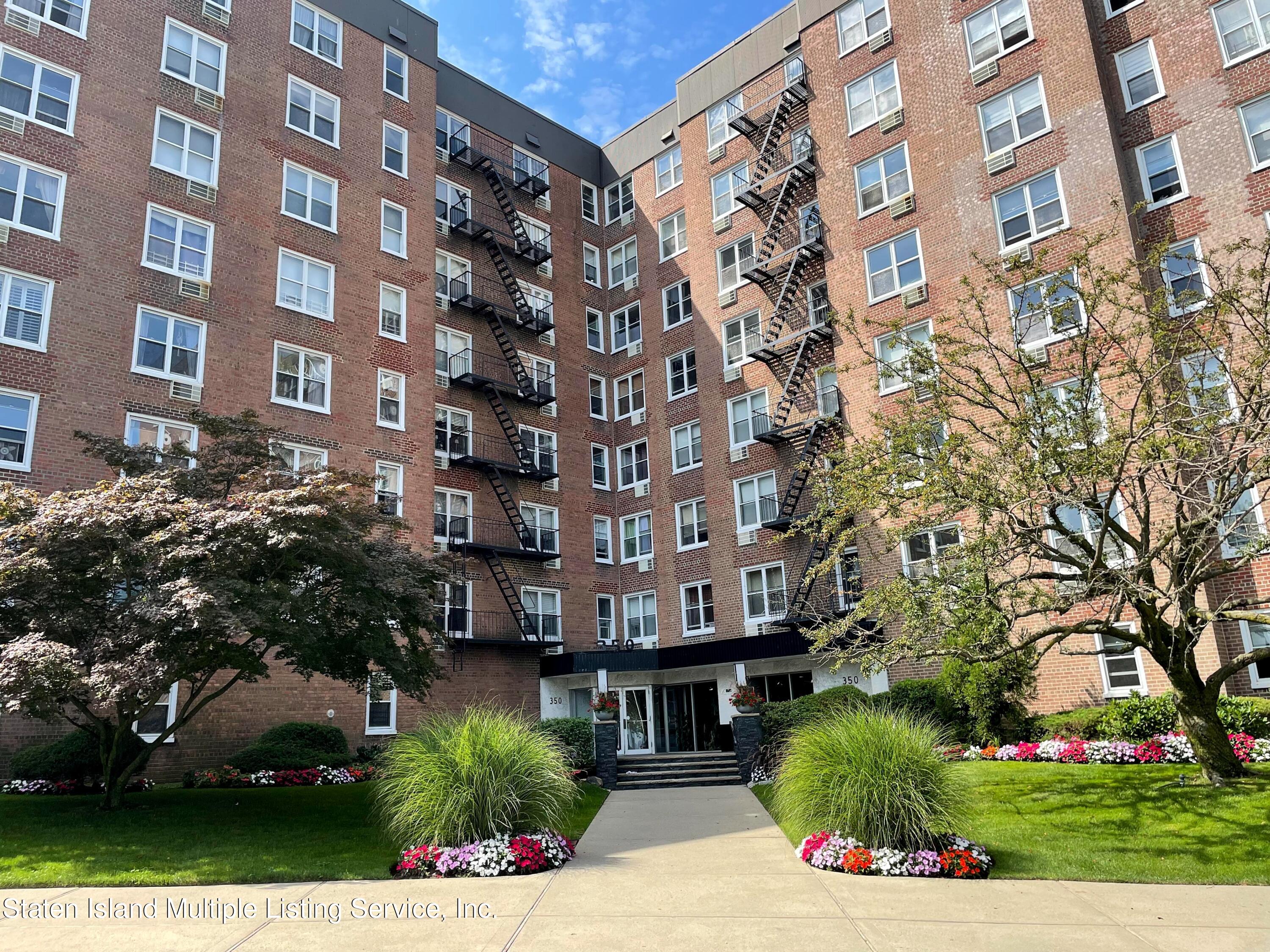 350 Richmond Terrace, 6q