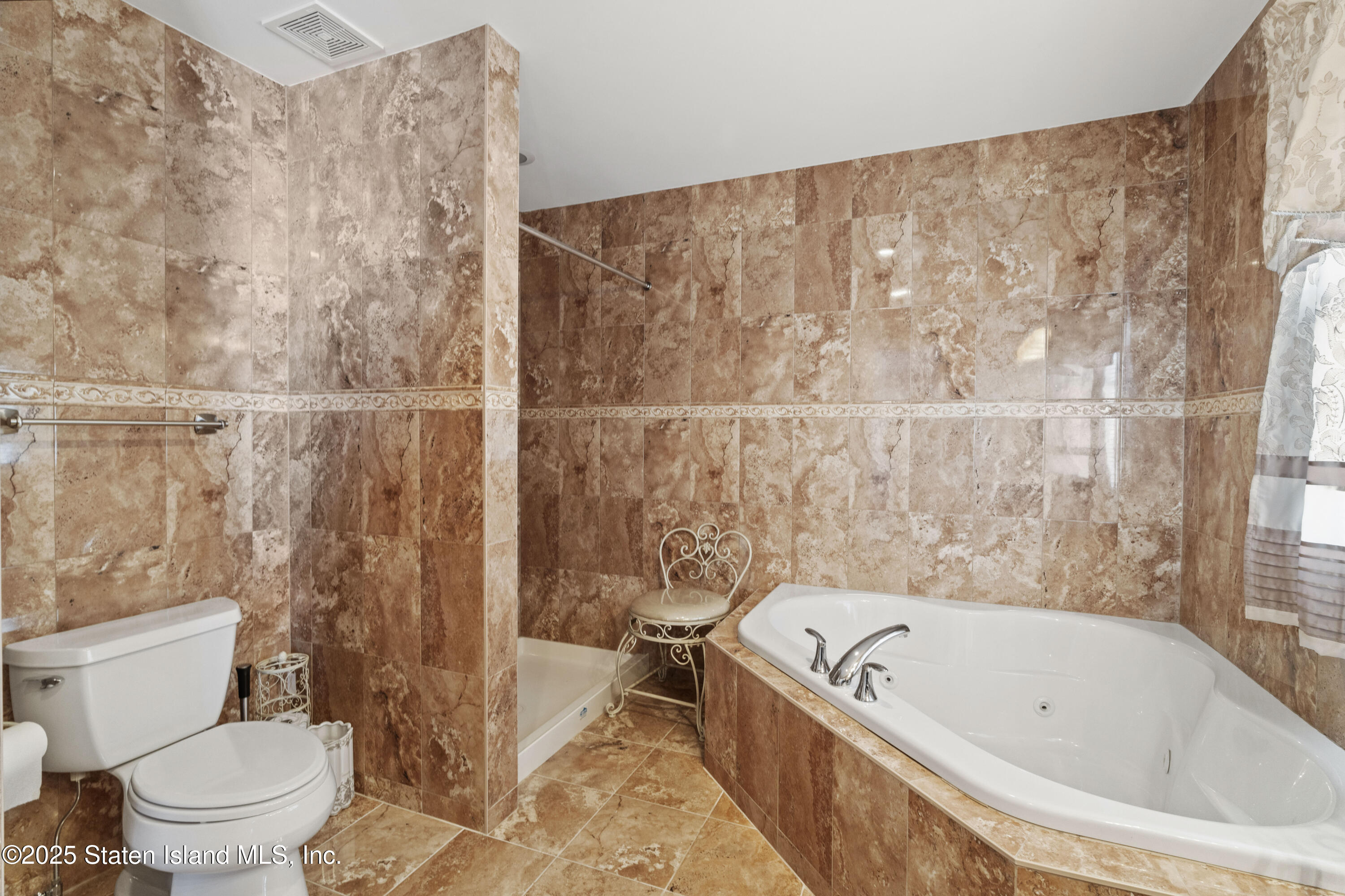 55 Tenafly Place