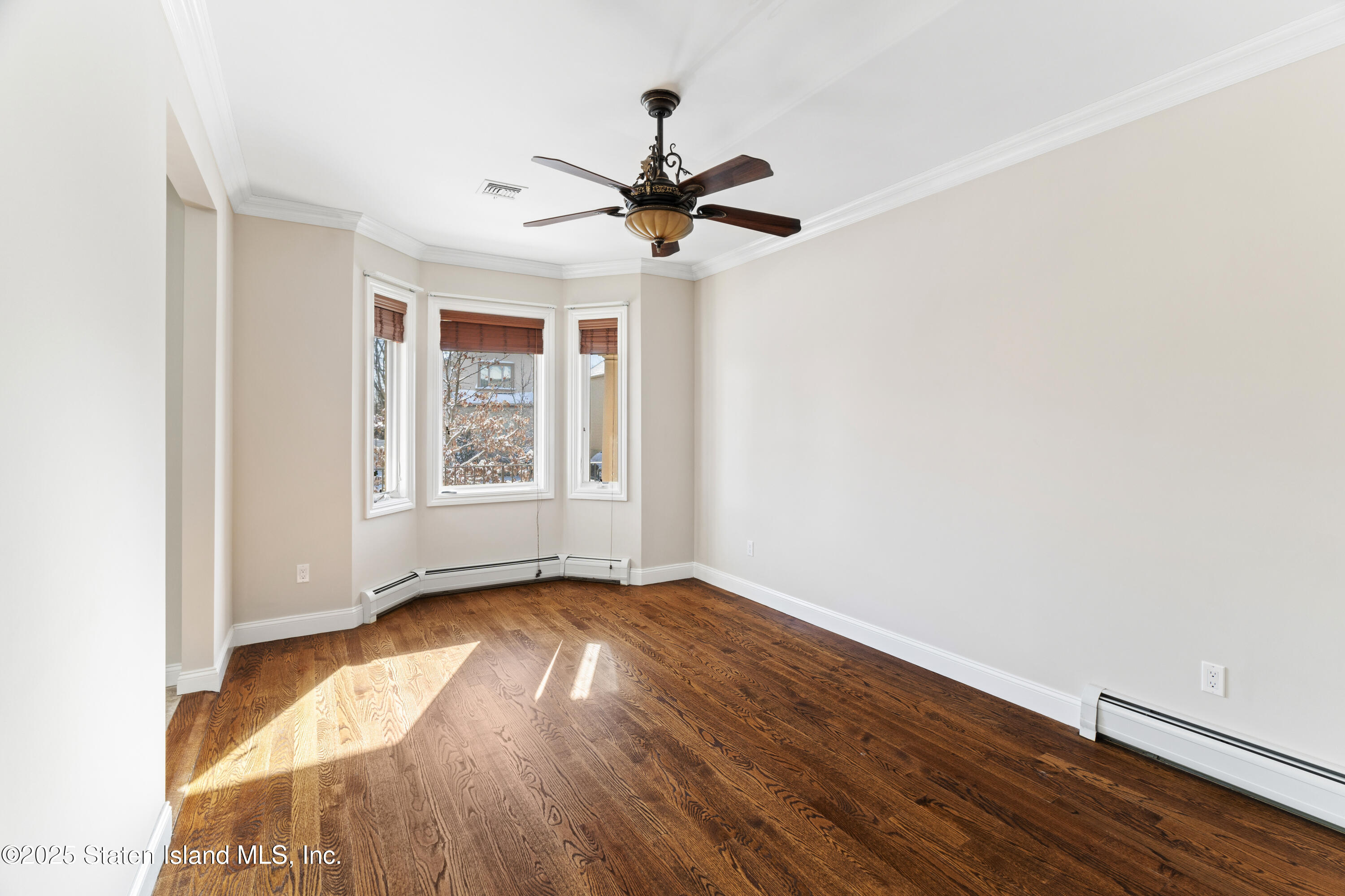 55 Tenafly Place