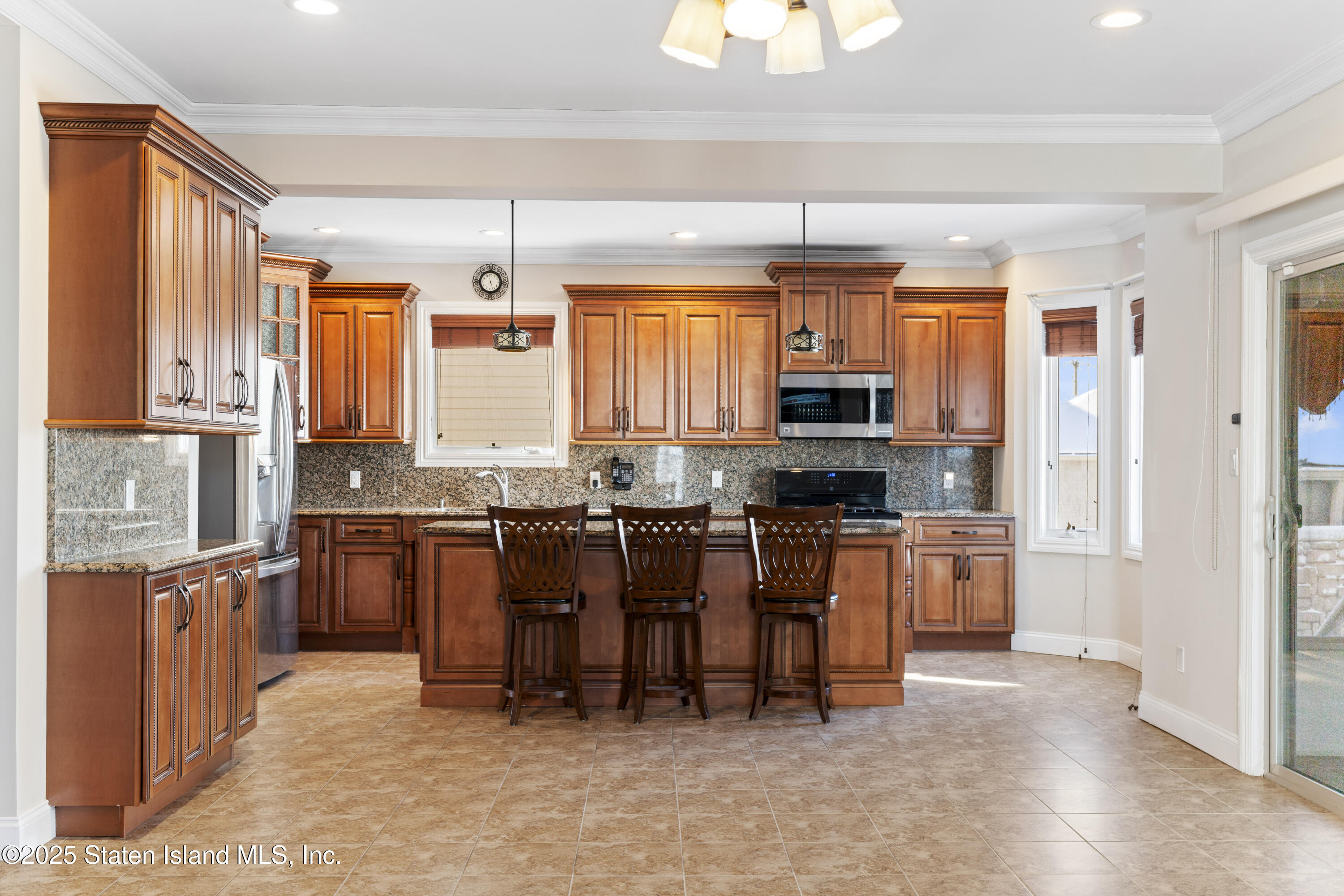 55 Tenafly Place