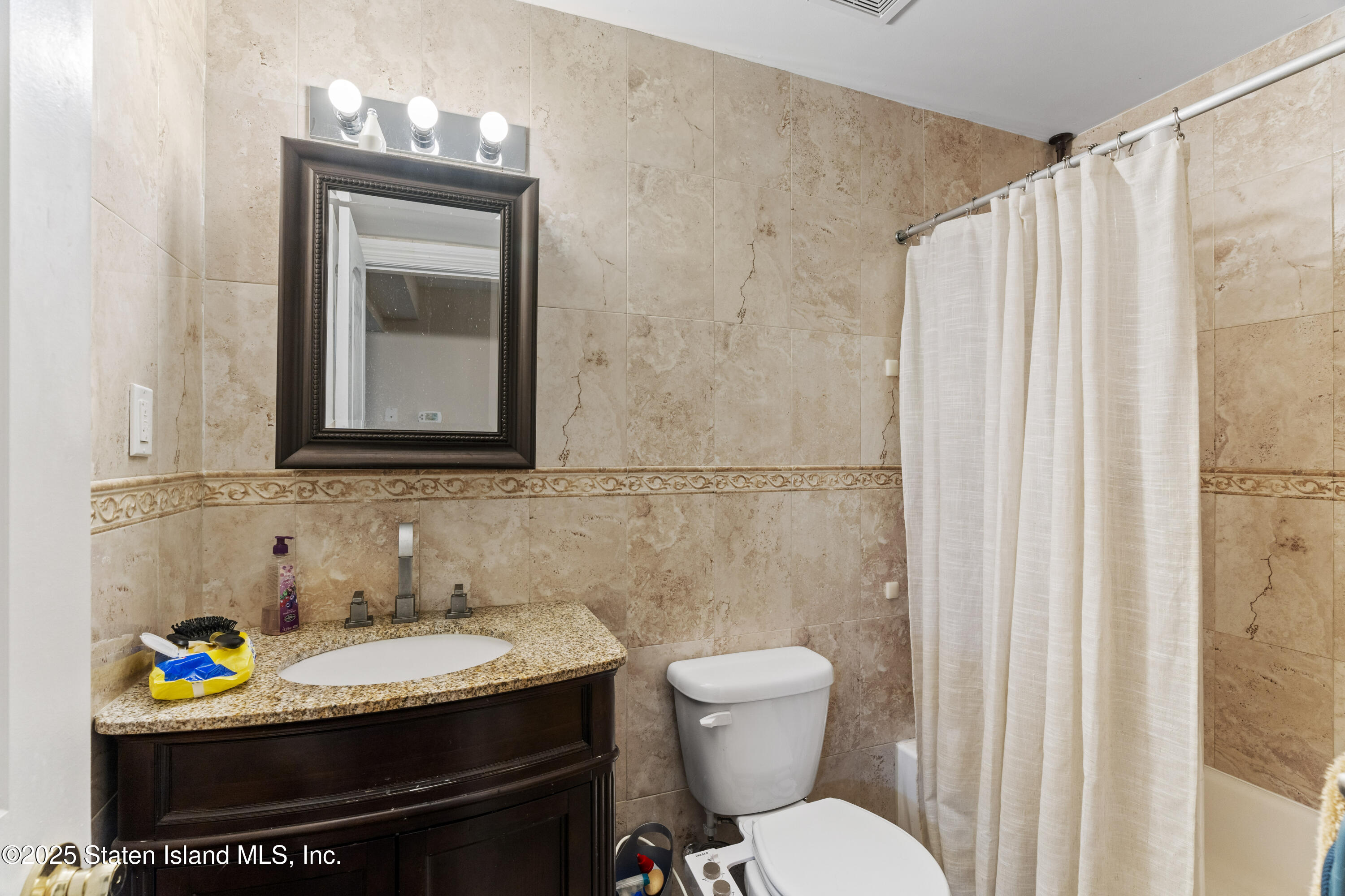 55 Tenafly Place