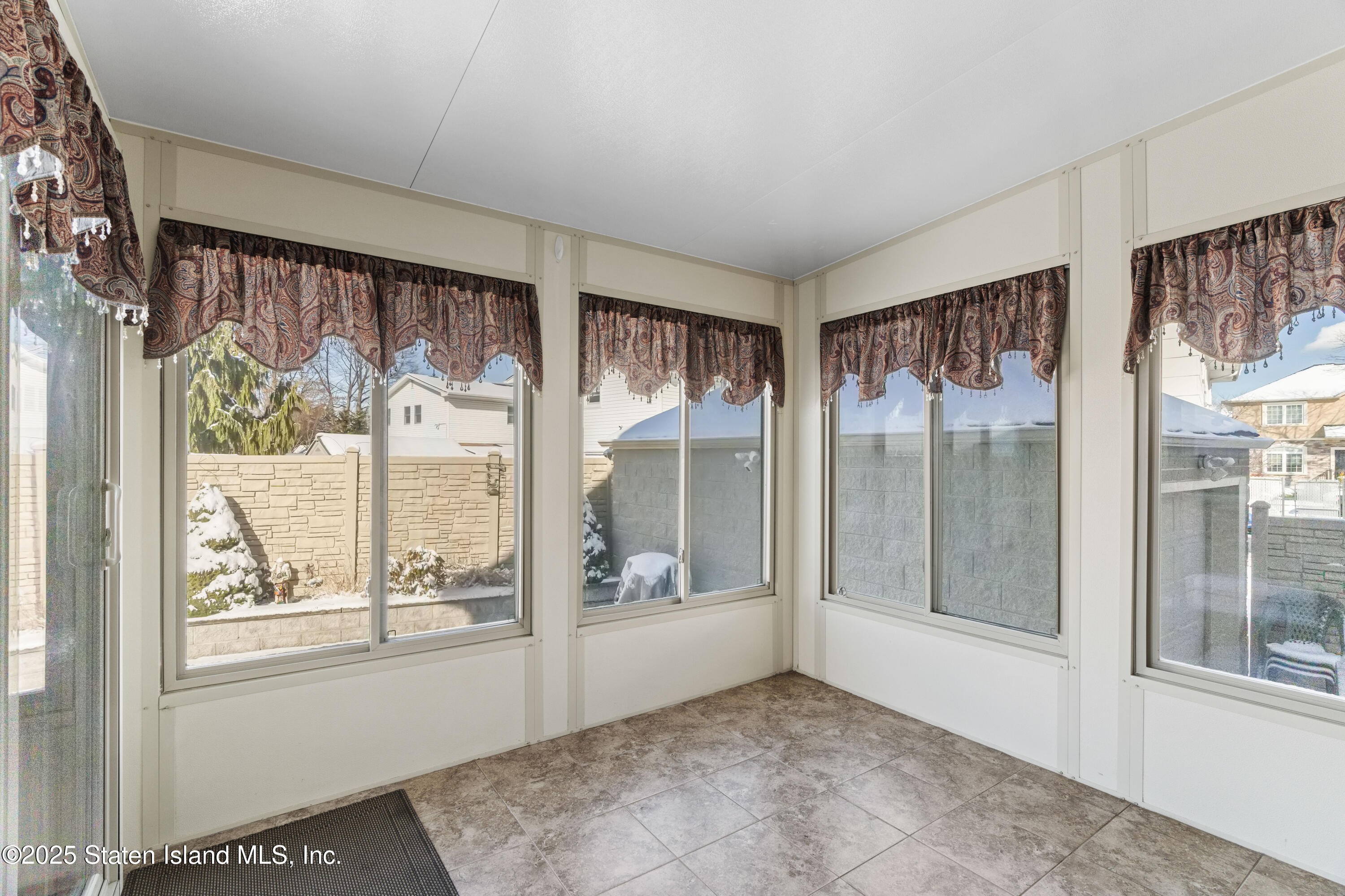 55 Tenafly Place