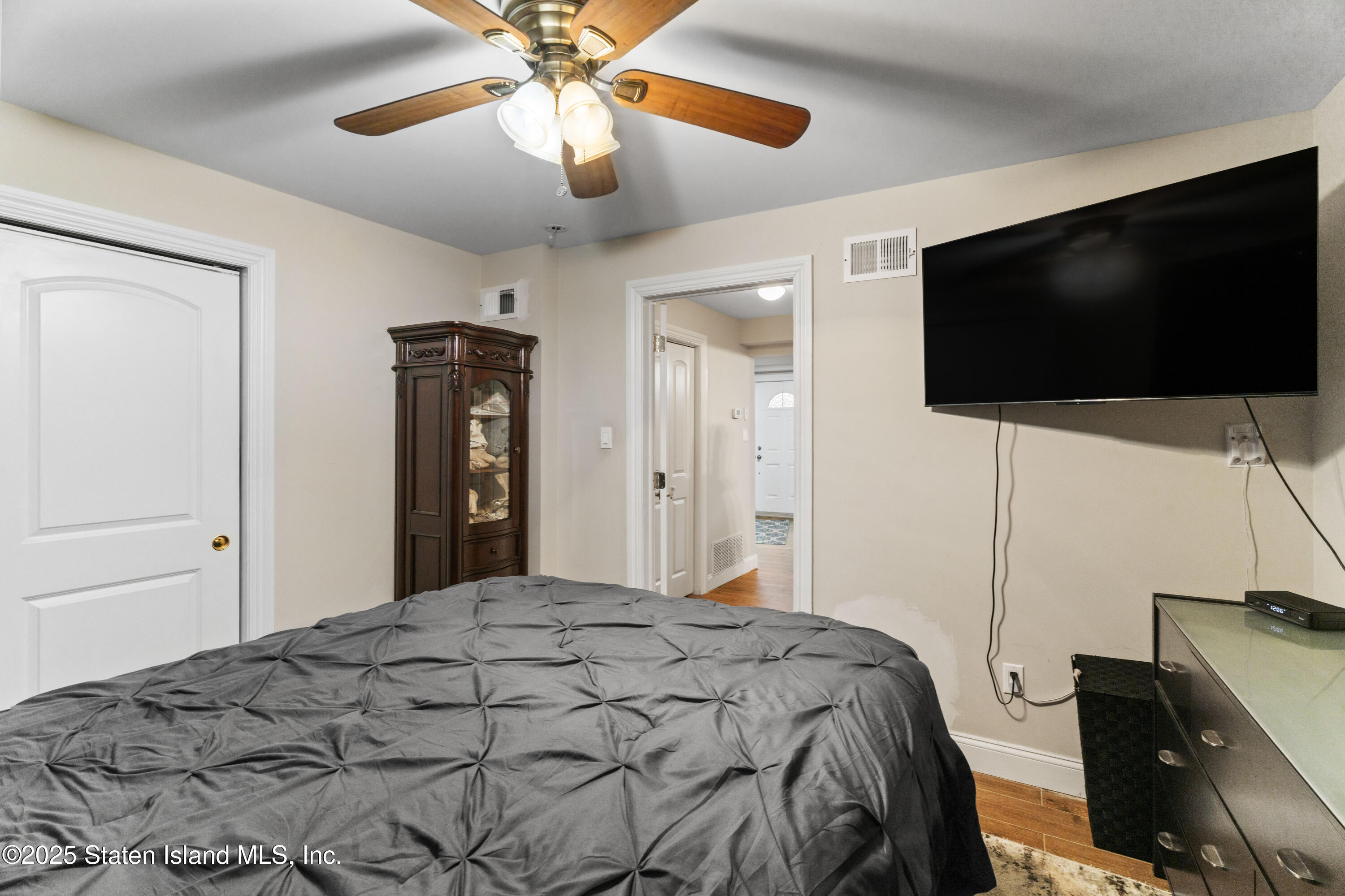 55 Tenafly Place