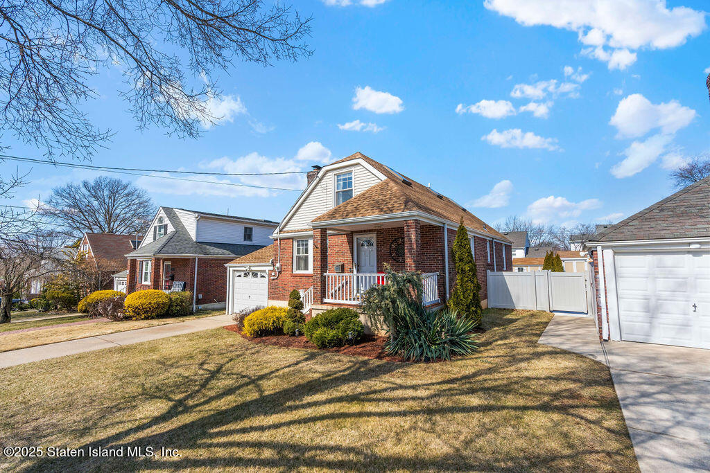 67 Governor Road