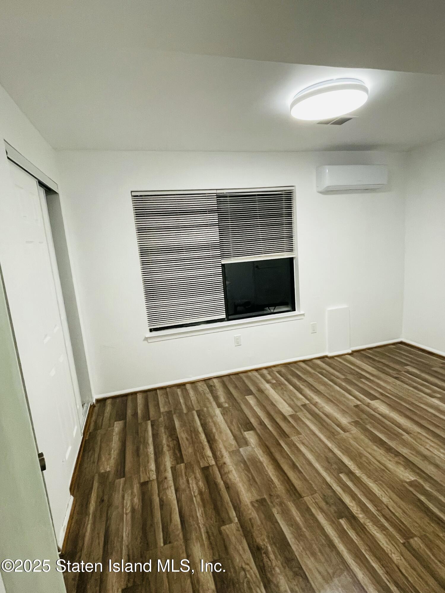 3534 Amboy Road, 1a