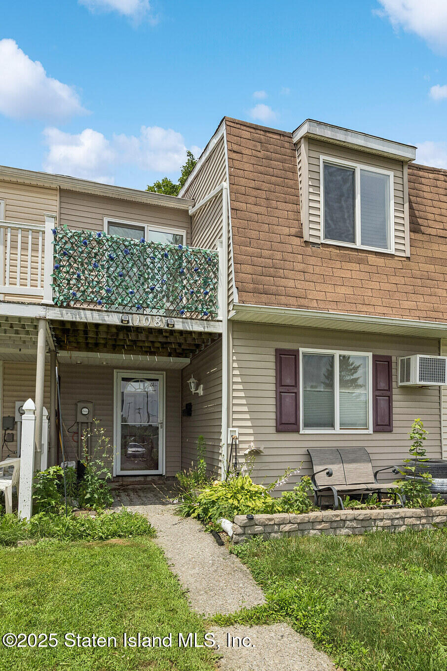 108 Chrystal Drive