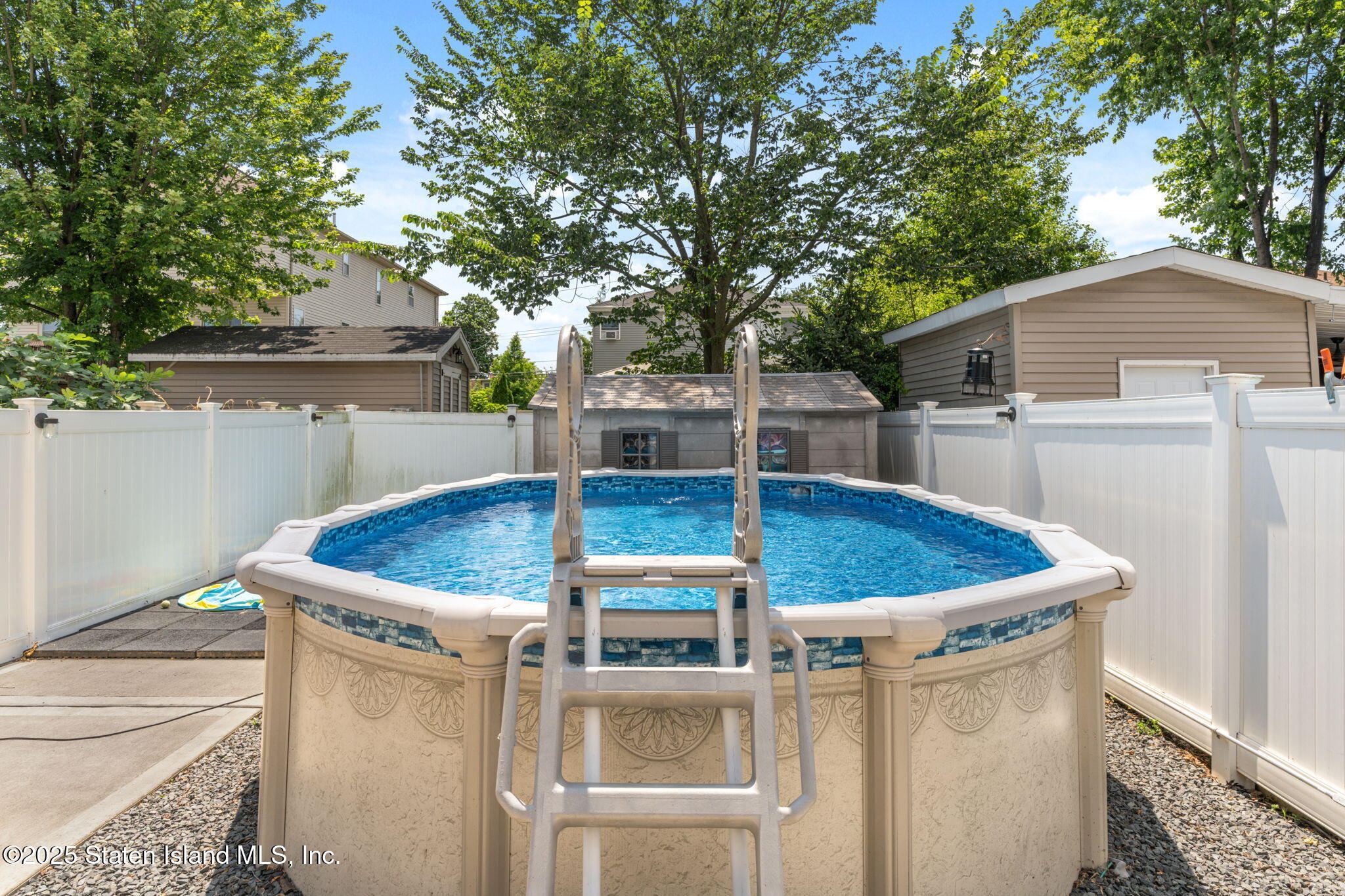198 Wiman Avenue